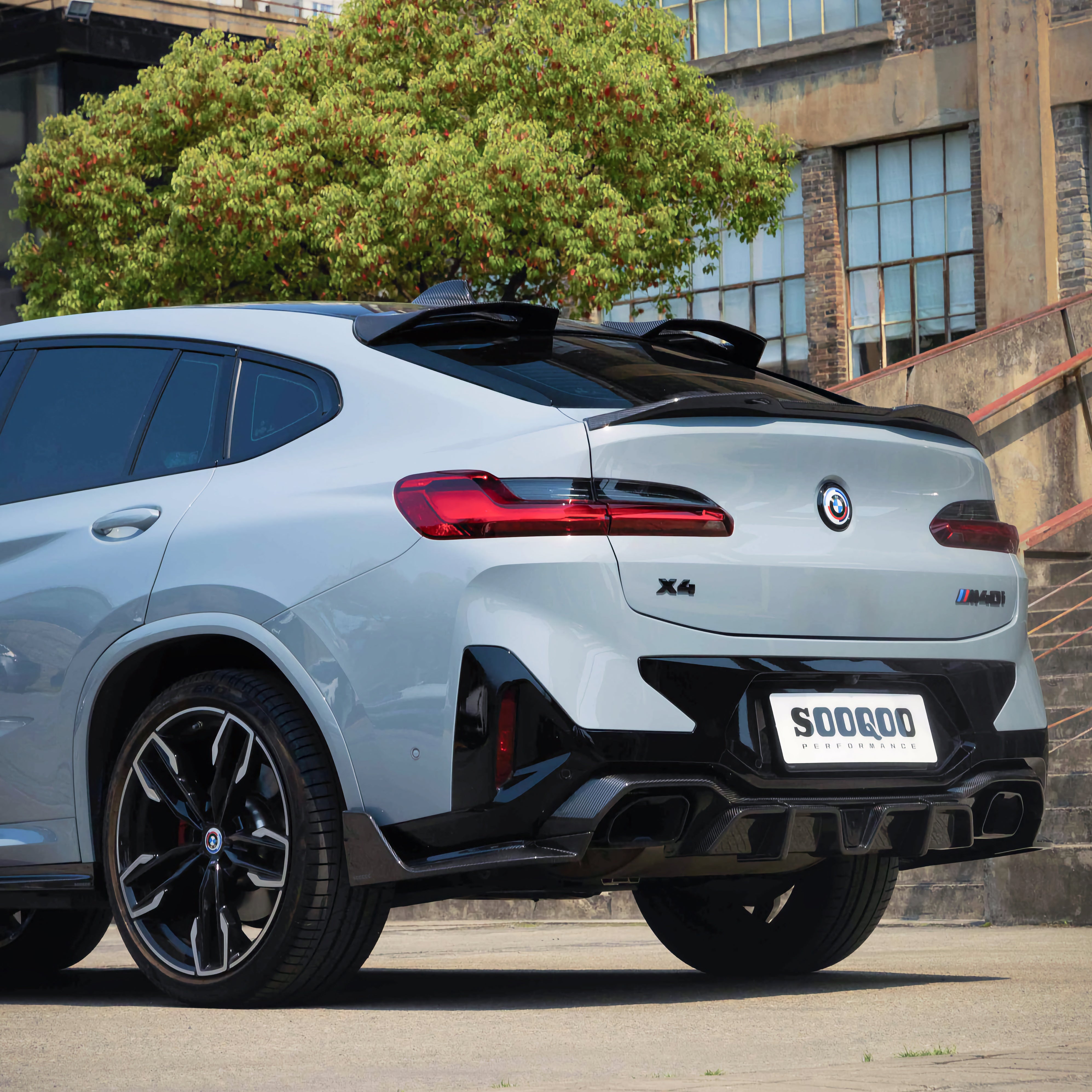 Dry-Carbon Dachspoiler-Lippe passend für BMW X4M F98 LCI & X4 G02 LCI – Echtcarbon-Heckabschluss