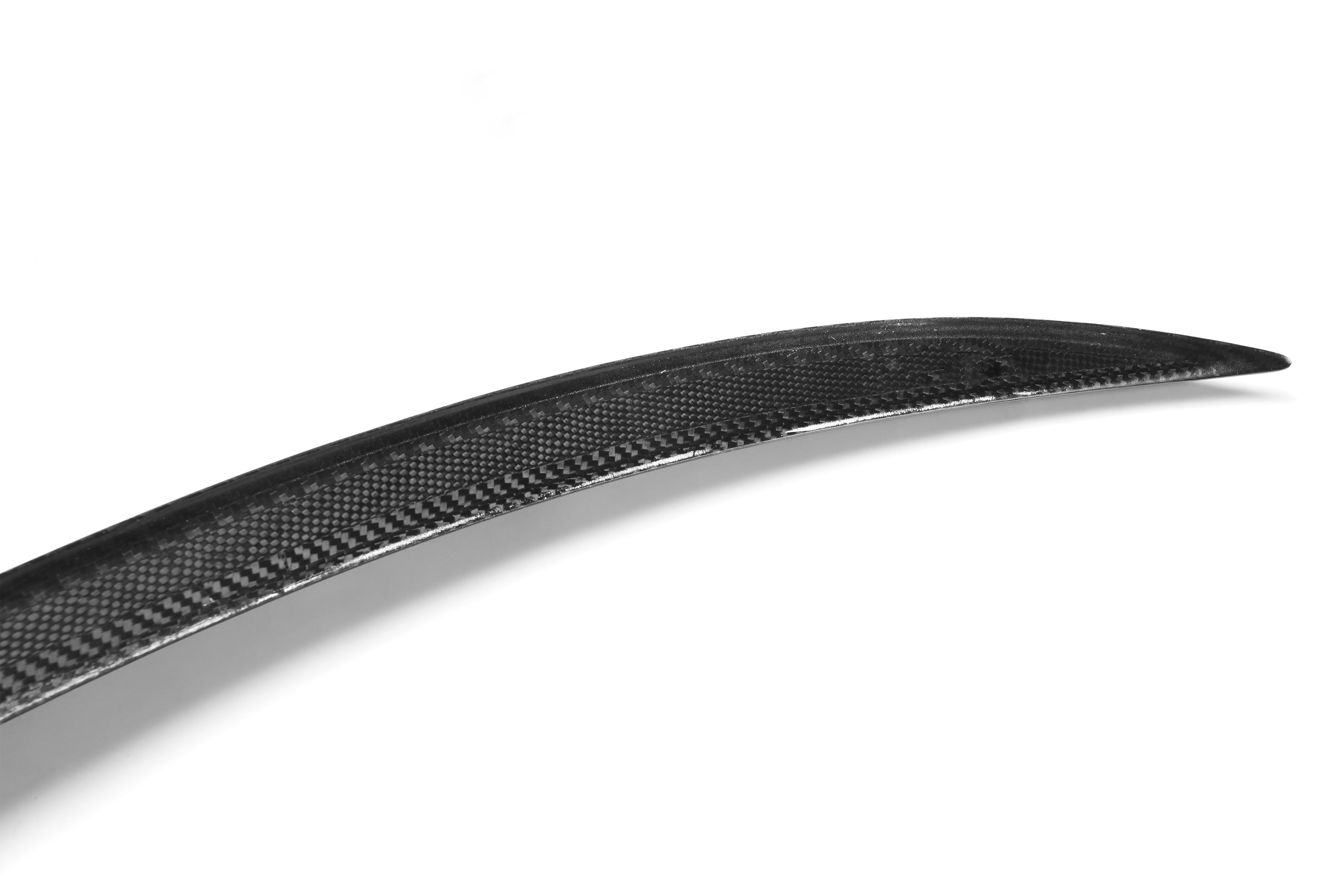Dry-Carbon Heckspoiler „Ducktail" X Style passend für Mercedes-Benz CLA-Klasse W117 (CLA 45) – markantes X-Profil fürs Heck