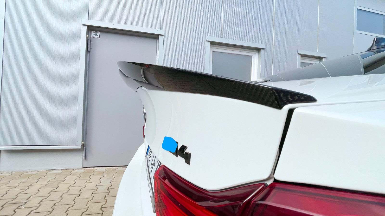 Dry Carbon Heckspoiler "Ducktail" für BMW M4 F82