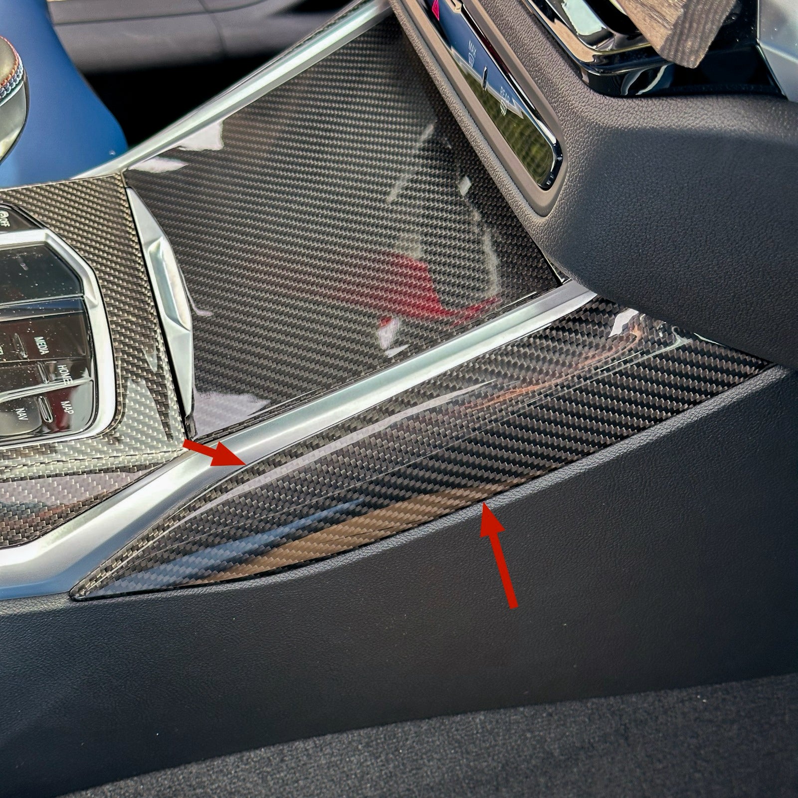 Dry Carbon Mittelkonsolen Seiten Blenden für BMW G20 G21 G22 G23 G26 G42 G80 G81 G82 G83 G87