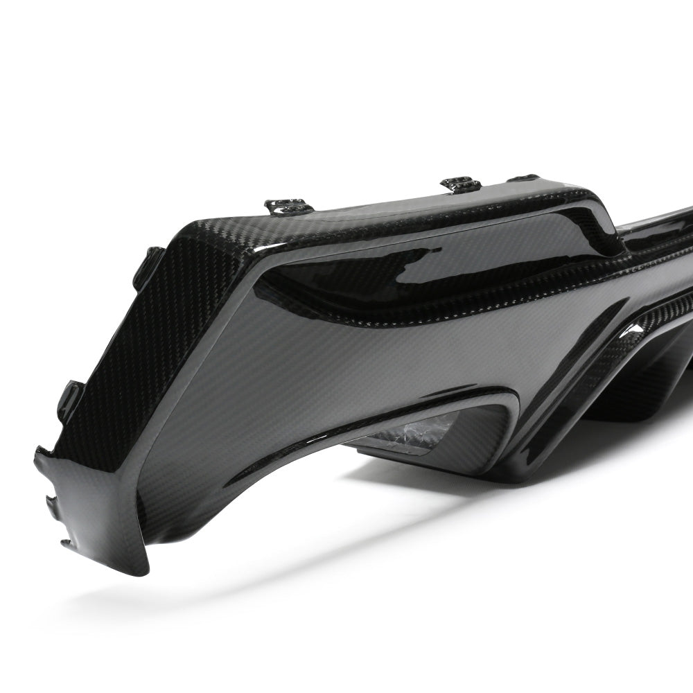 Dry Carbon Heckdiffusor für BMW 4er G22 G23