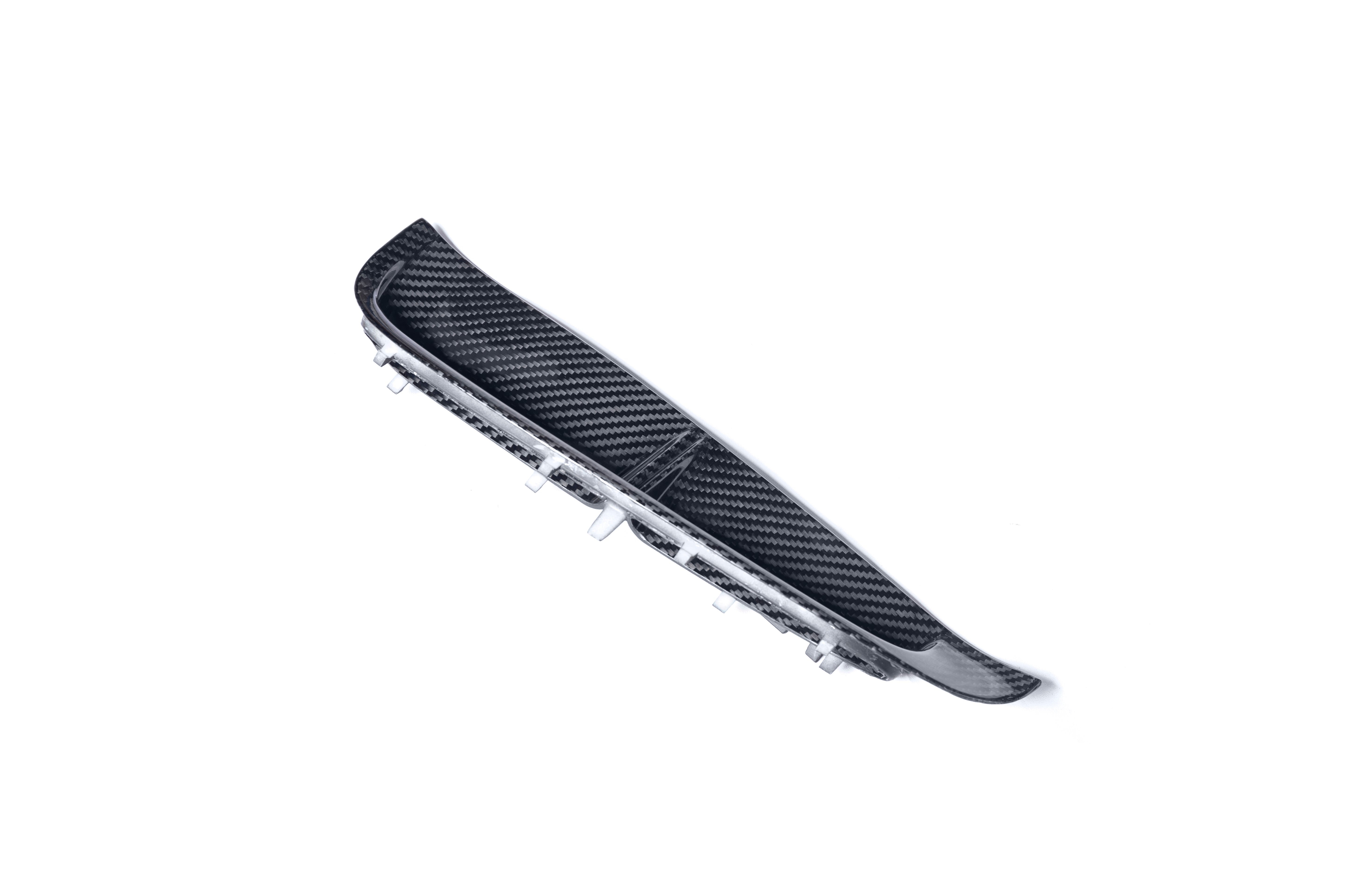 Carbon Kotflügel-Lufteinlass passend für Porsche Panamera 971 GTS – Motorsport-Detail