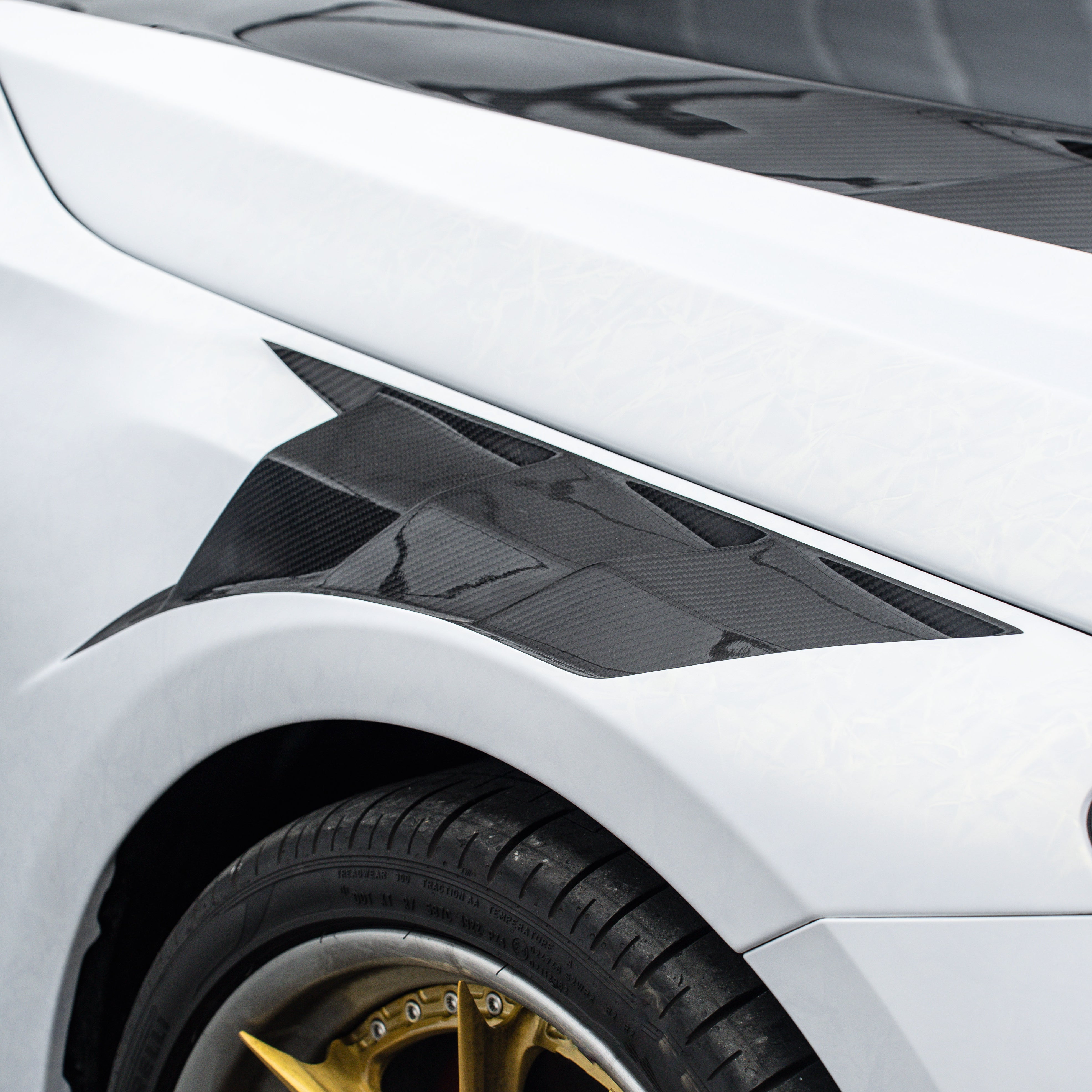 Carbon-Kotflügel passend für BMW 2er G42 M240i/M2 G87 inkl. LCI und CS