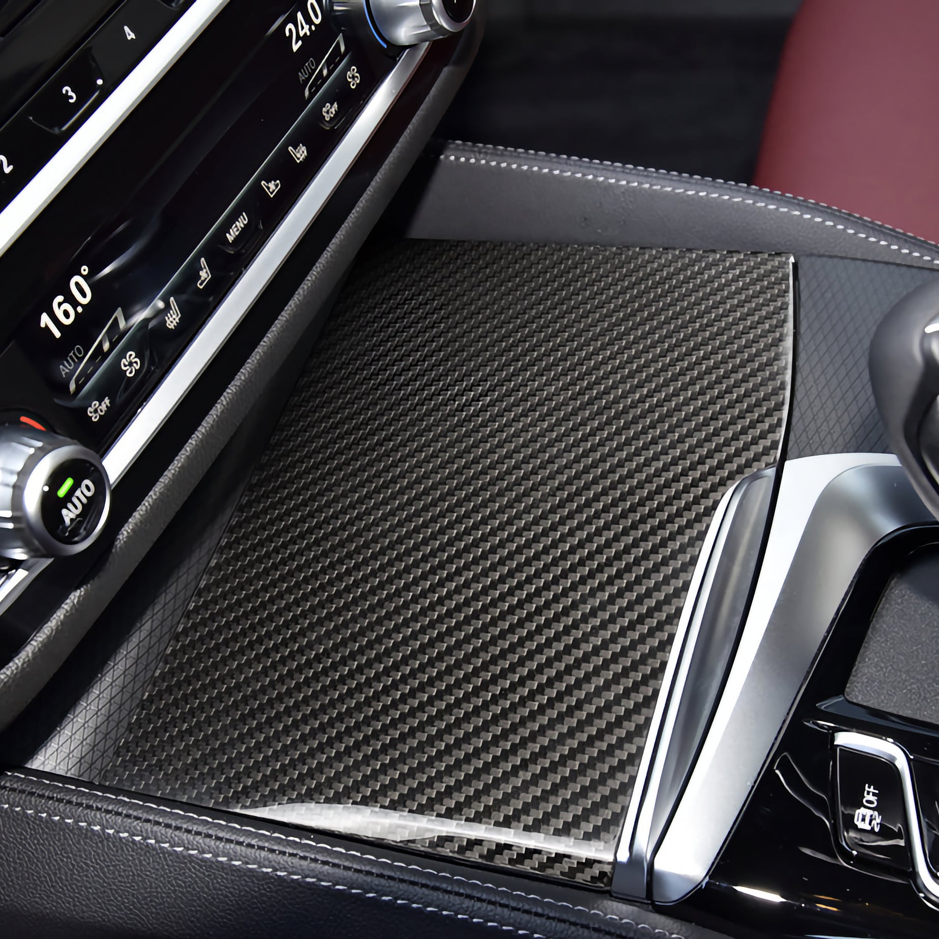 Dry Carbon Mittelkonsole passend für BMW 5er G30 G31 6er G32 M5 F90