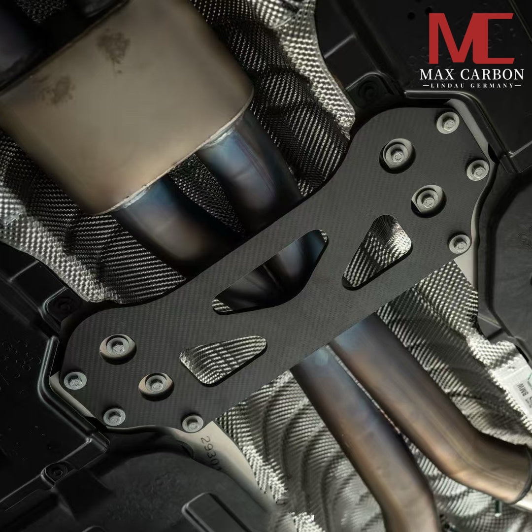 Dry Carbon Auspuffstruktur-Verstärkung – Tuning Ersatzteil für BMW M2 G87 / M3 G80 G81 / M4 G82 G83 – Leichtbau & Performance Upgrade