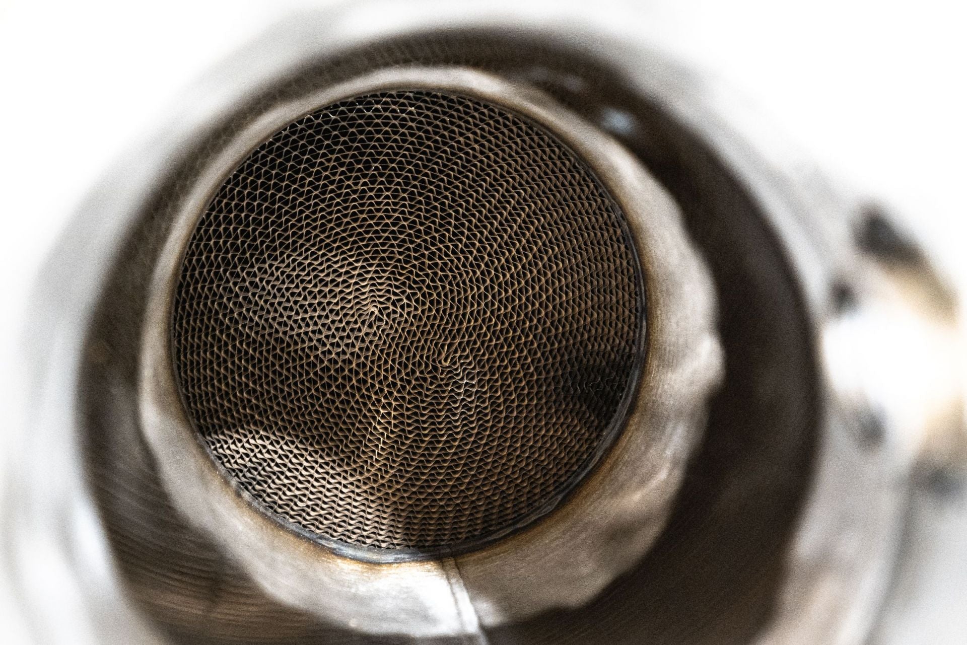 Aulitzky Abgaskrümmer mit ECE für BMW 540i und 640i B58, Edelstahl Downpipe mit sichtbaren Anschlussstücken.