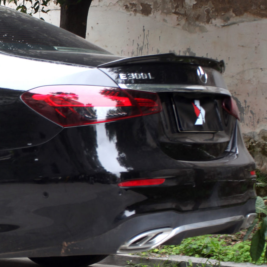 Dry Carbon Heck Spoiler "Ducktail" für Mercedes Benz E Class W213