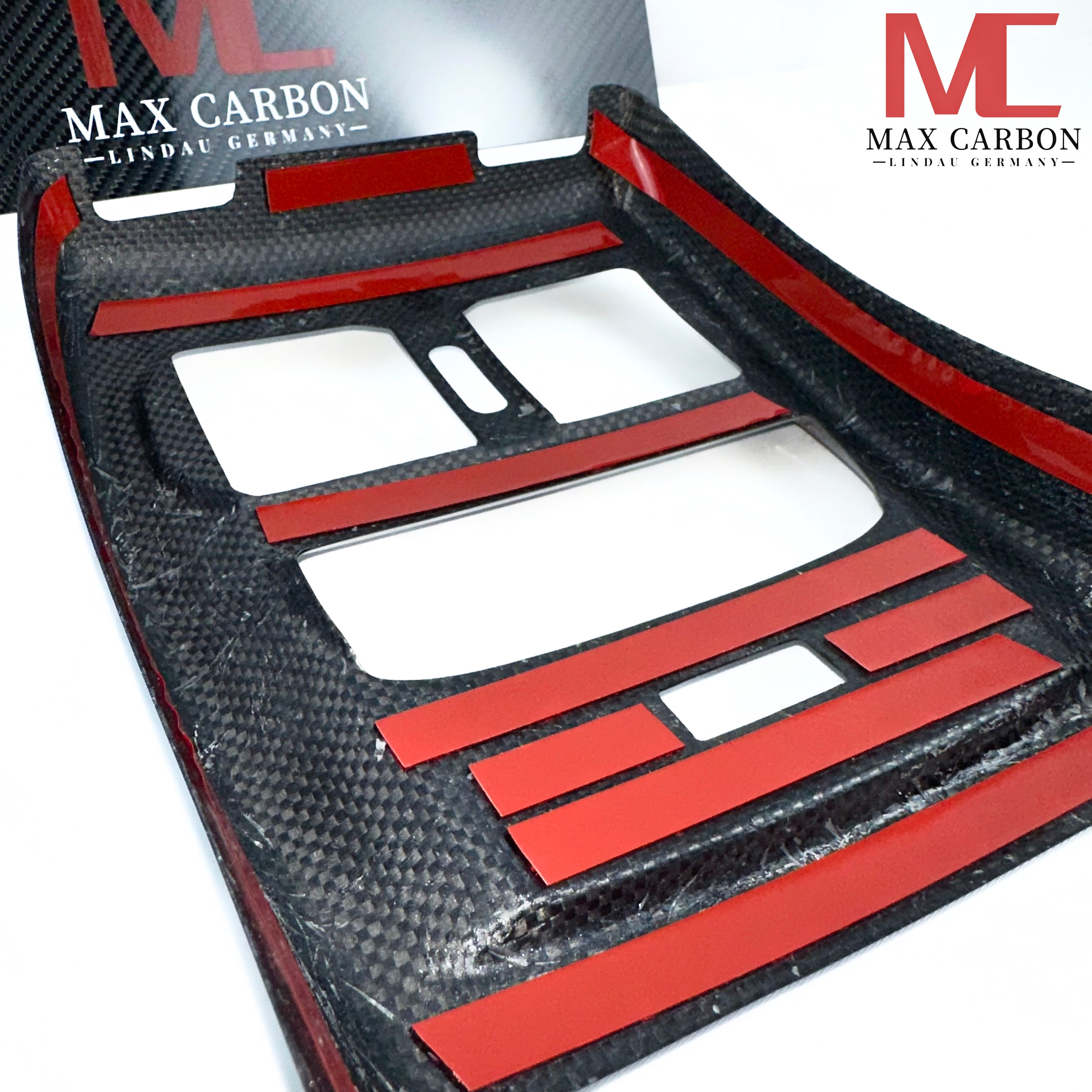 Dry Carbon Mittelkonsolen Abdeckung für BMW M3 G80 G81 / M4 G82 G83 / M2 G87 / 2er G42 / 3er G20 G21 / 4er G22 G23 G26