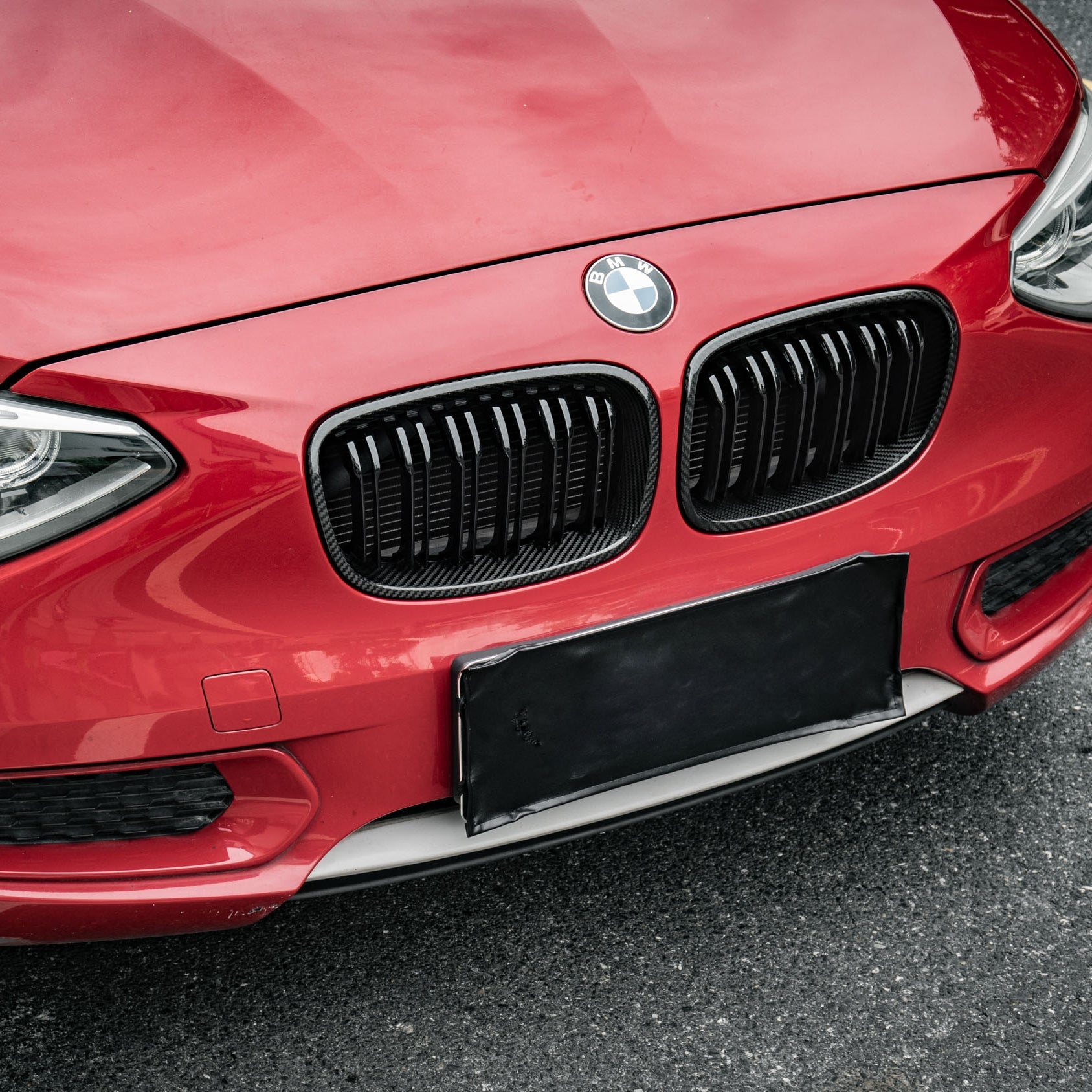 Dry Carbon Kühlergrill passend für BMW F20 F21