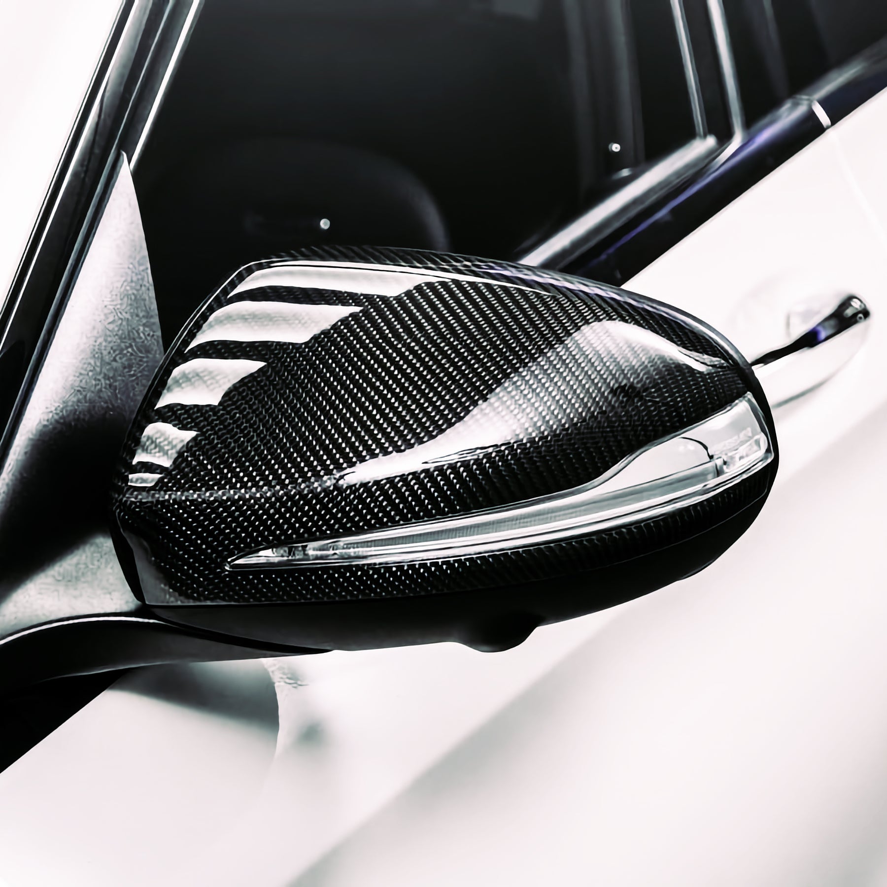 Dry-Carbon Spiegelkappen passend für Mercedes-Benz C W205, E W213, S W222, B W247, GLB X247 & GLC X253 – Carbon-Optik für die Außenspiegel