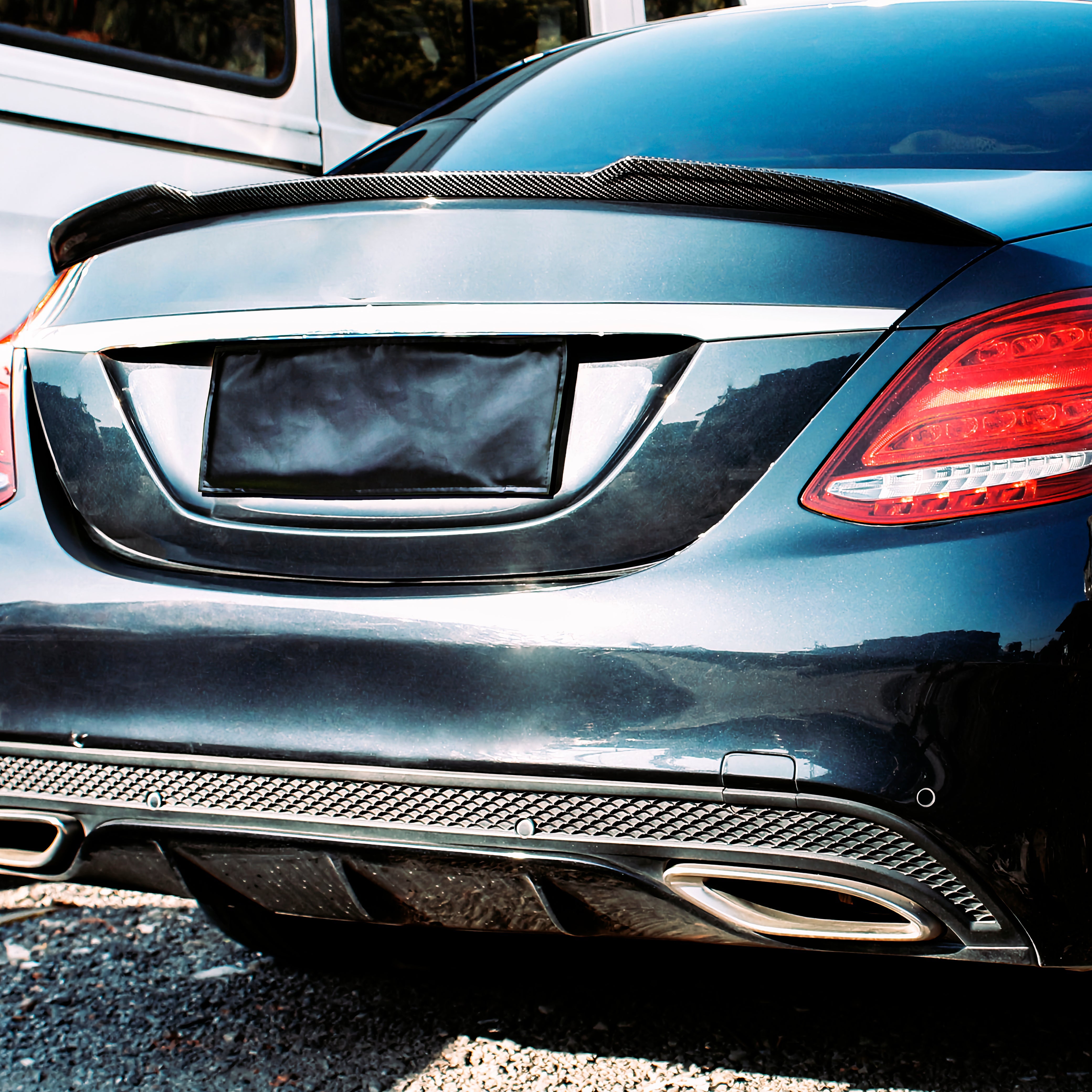 Dry-Carbon Heckspoiler „Ducktail" X Style passend für Mercedes-Benz C-Klasse W205 – markantes X-Profil fürs Heck