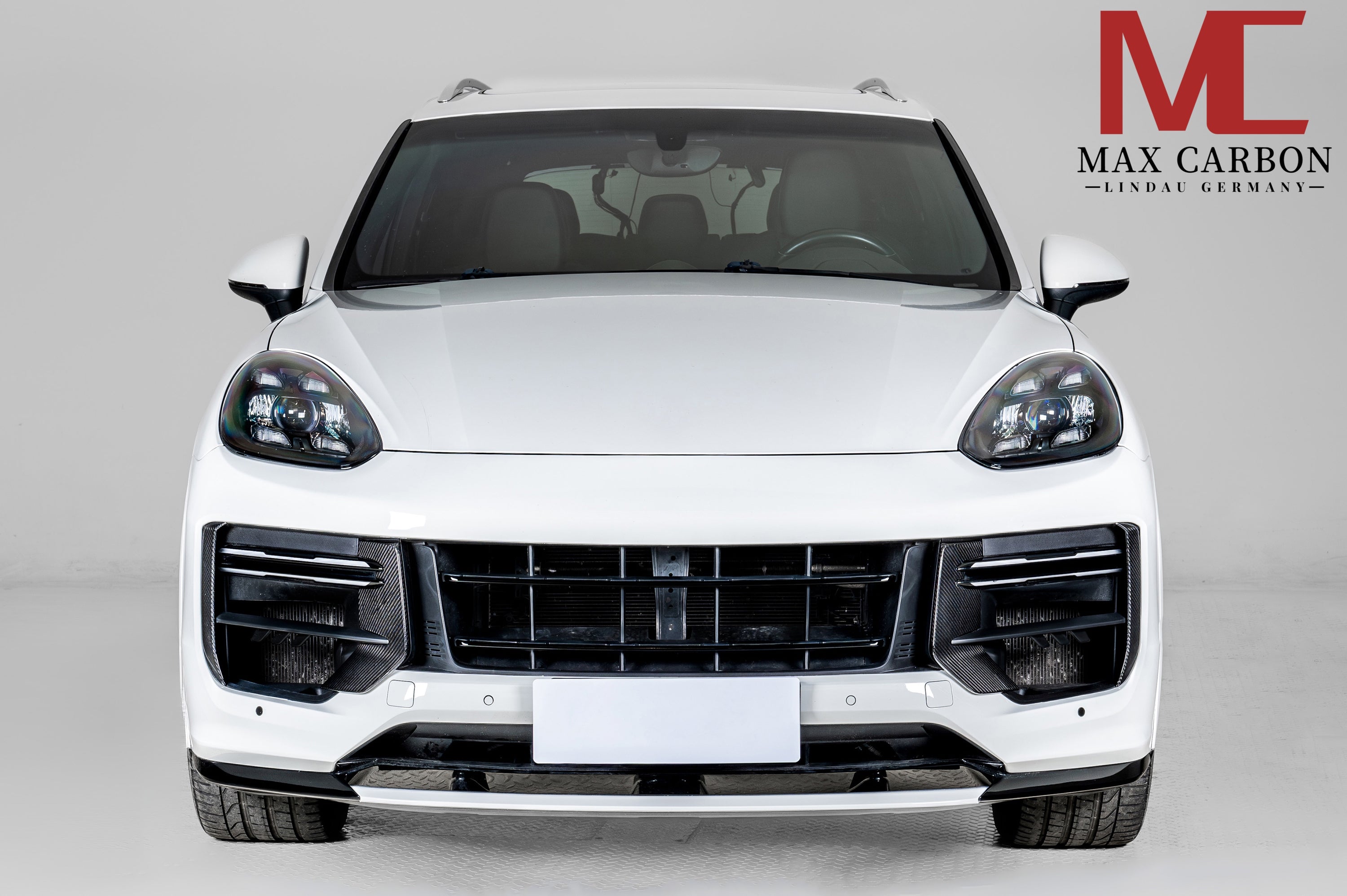 Dry-Carbon Lufteinlass-Blenden passend für Porsche Cayenne Turbo/Turbo S/Turbo GT 9YA.2 – Carbon in der Frontschürze