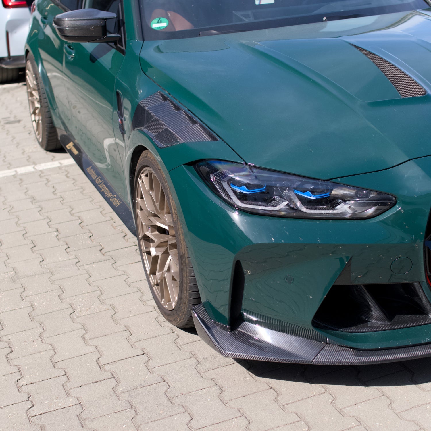 Dry-Carbon Kotflügel V1 passend für BMW M3 G80 / G81 M4 G82 / G83 – mit TÜV-Eintragung
