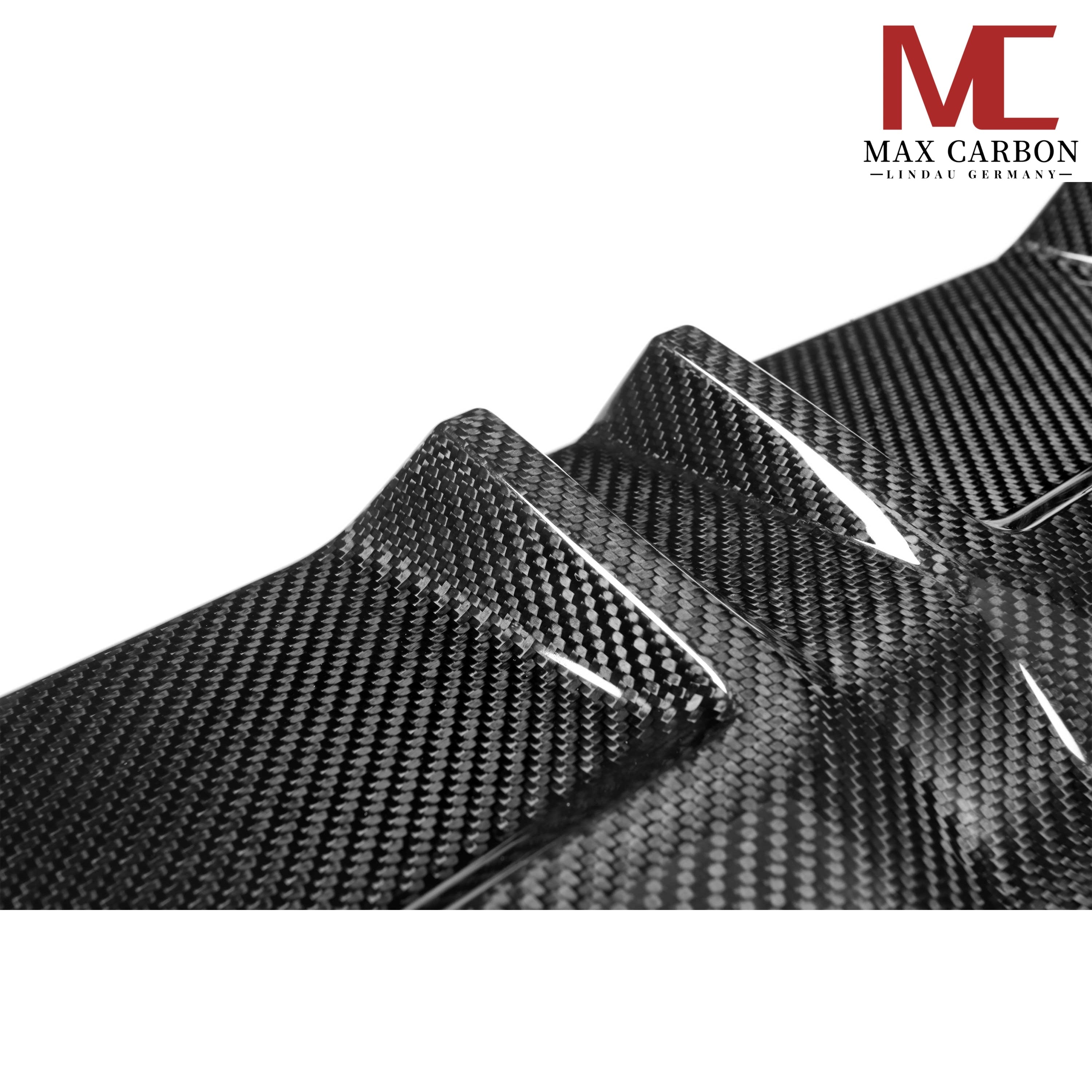 Dry-Carbon Heckdiffusor passend für BMW 2er G42 M240i – Performance-Look fürs Heck