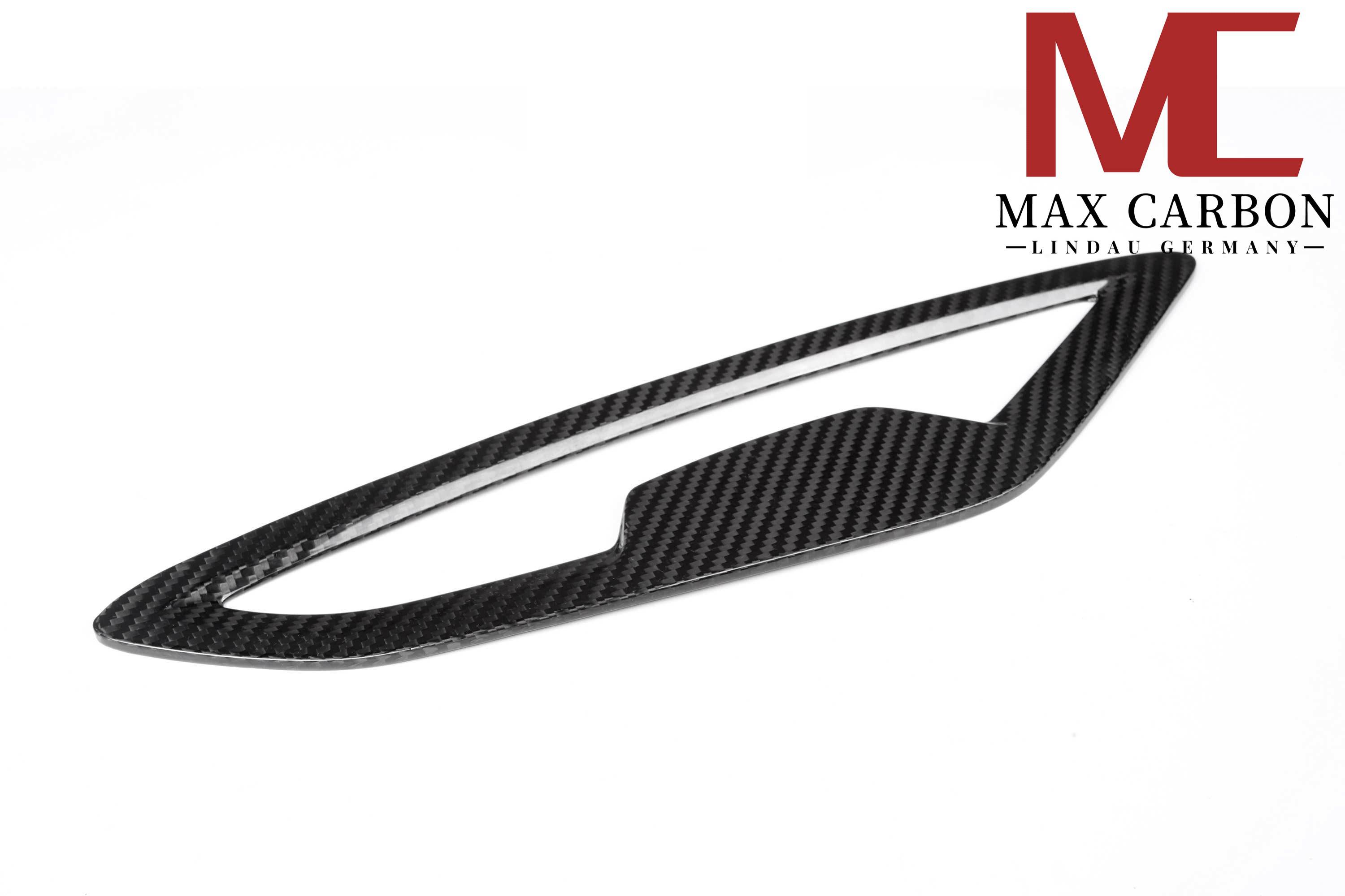 Dry-Carbon Kotflügelaufsatz mit Lufteinlass passend für BMW 8er G14 G15 G16 – Carbon-Detail an der Flanke
