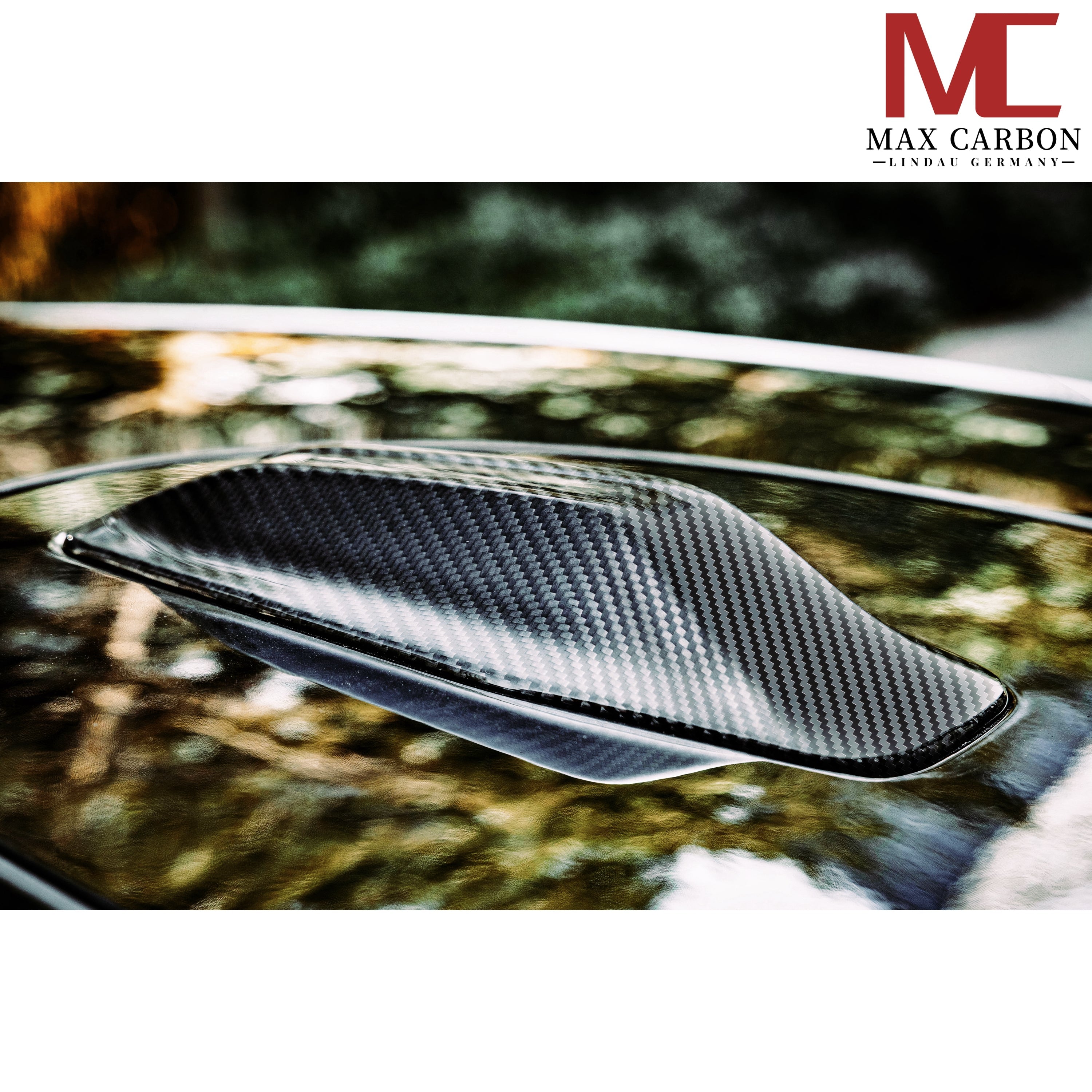 Dry-Carbon Shark-Fin Antennencover passend für BMW M5 G90 & 5er G60 – Detail am Dach