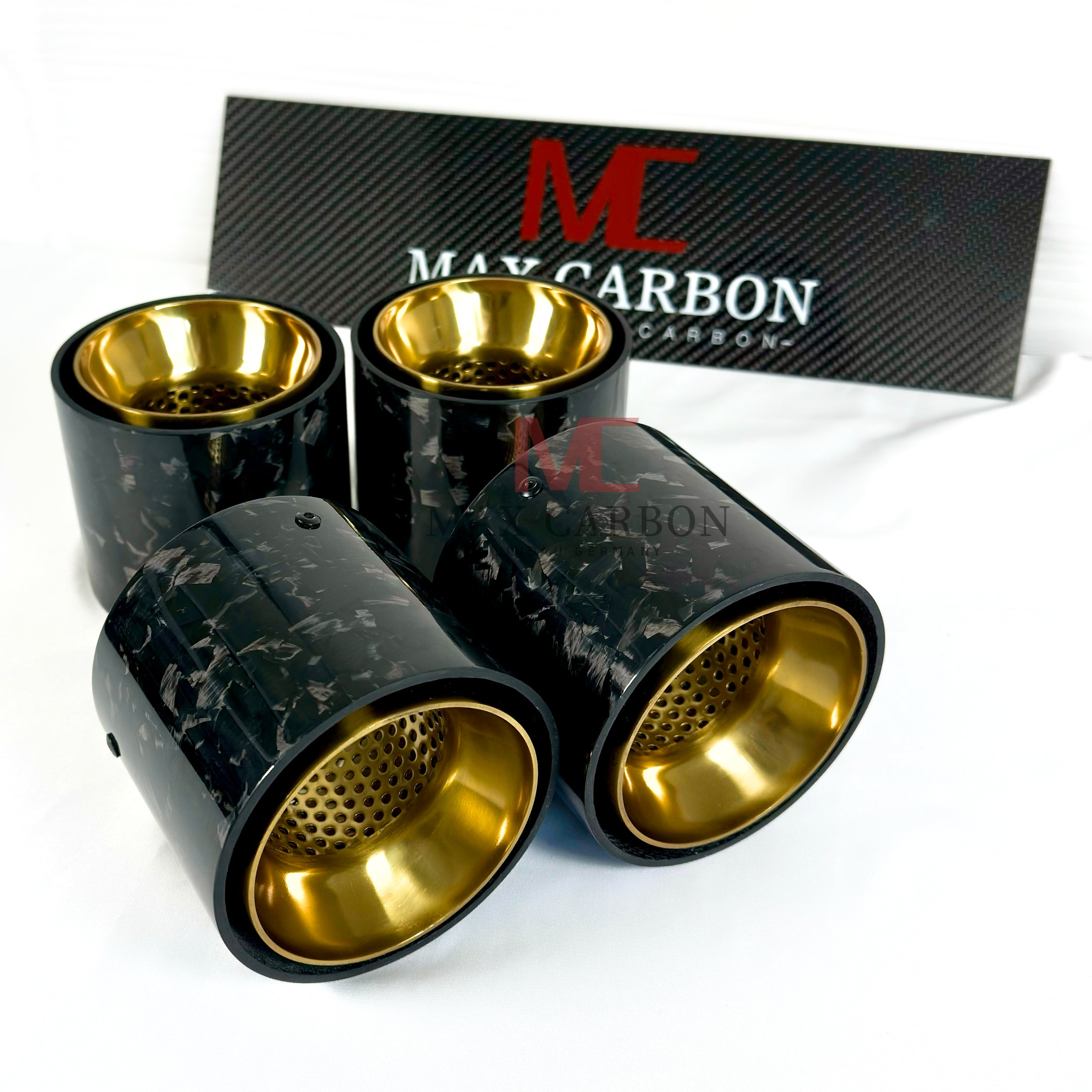 Forged Carbon Endrohrblenden für BMW M2 G87 / M3 G80 G81 / M4 G82 G83