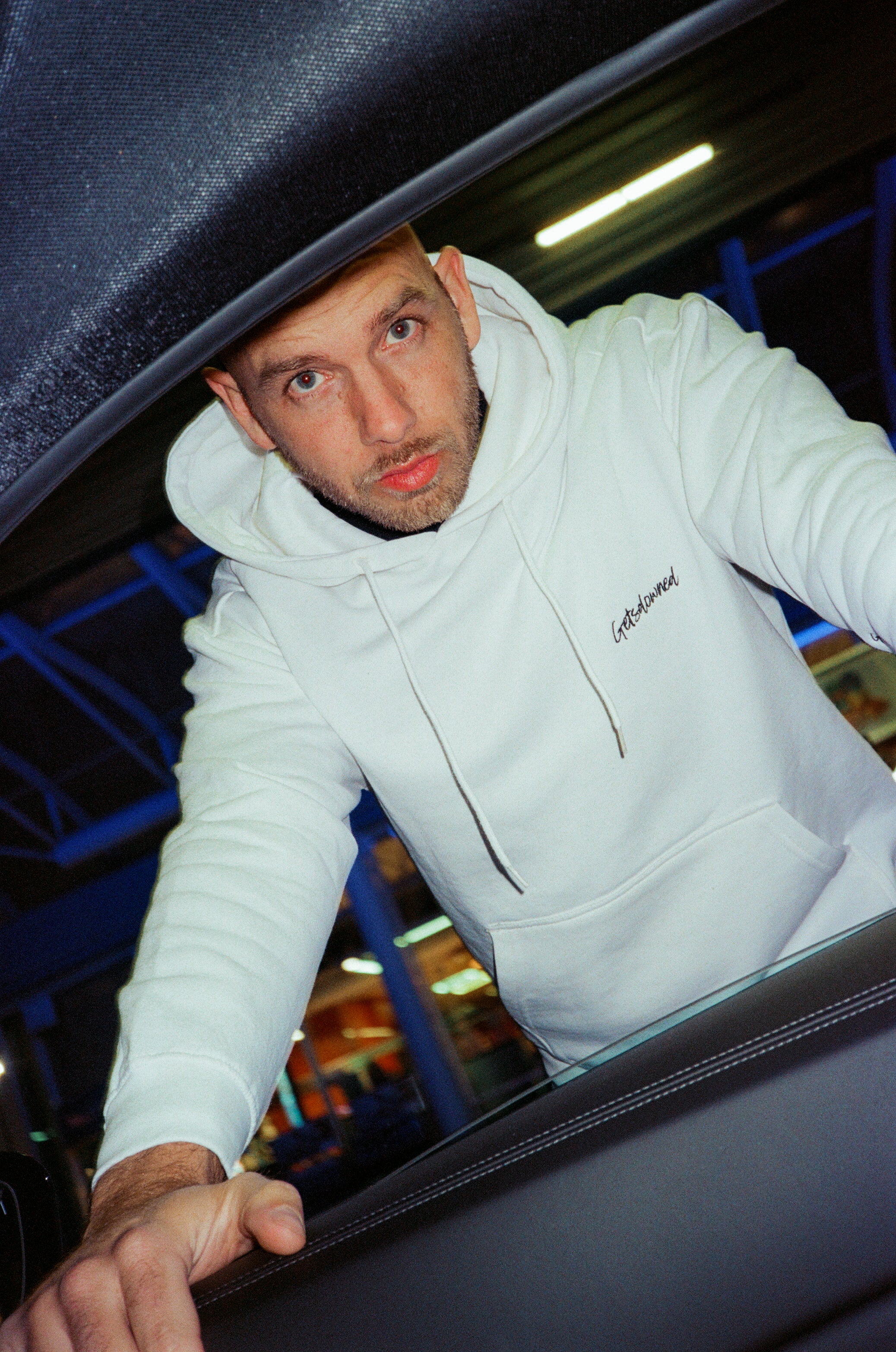 Getsdowned Hoodie „Downy M4“ – Oversize Fit, Stick & Art-Print