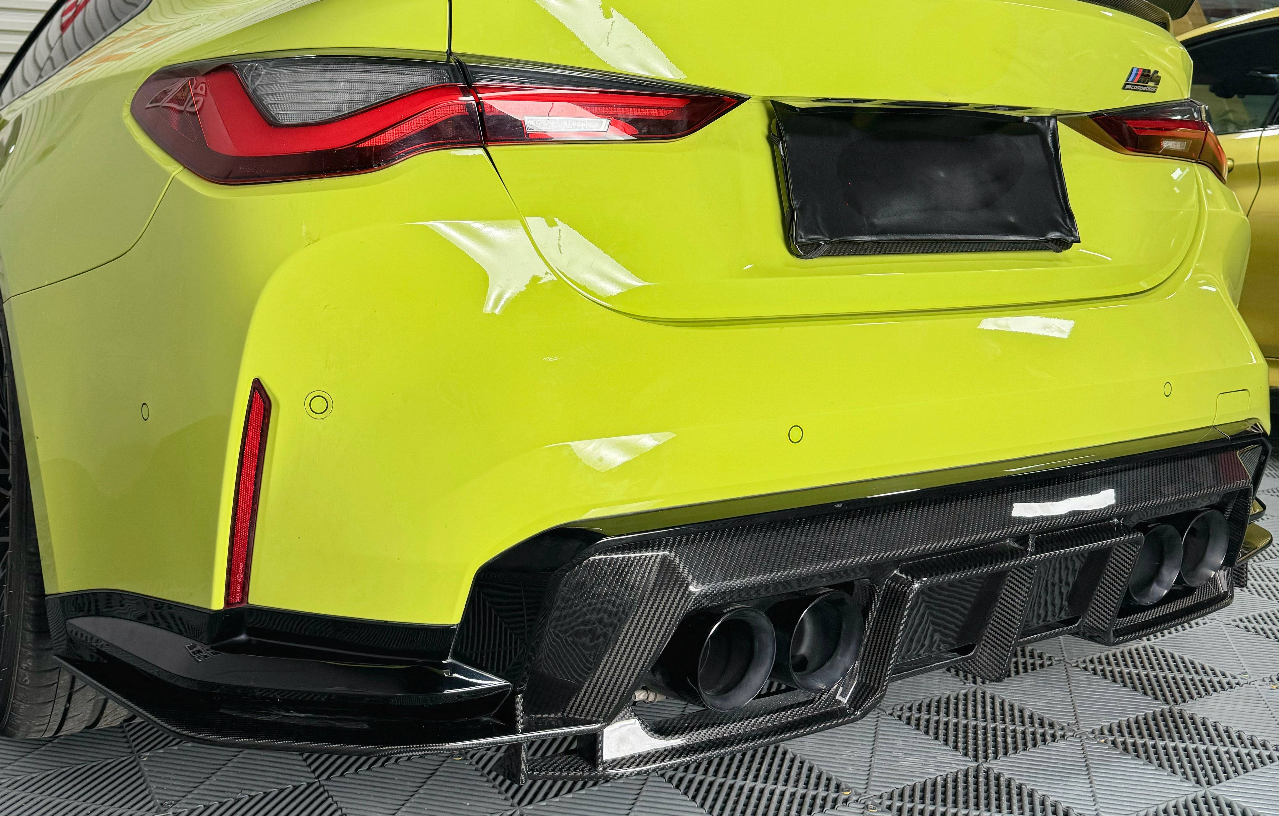 Dry Carbon Heckdiffusor Performance Sport für BMW M3 G80 G81 / M4 G82 G83 inkl. LCI