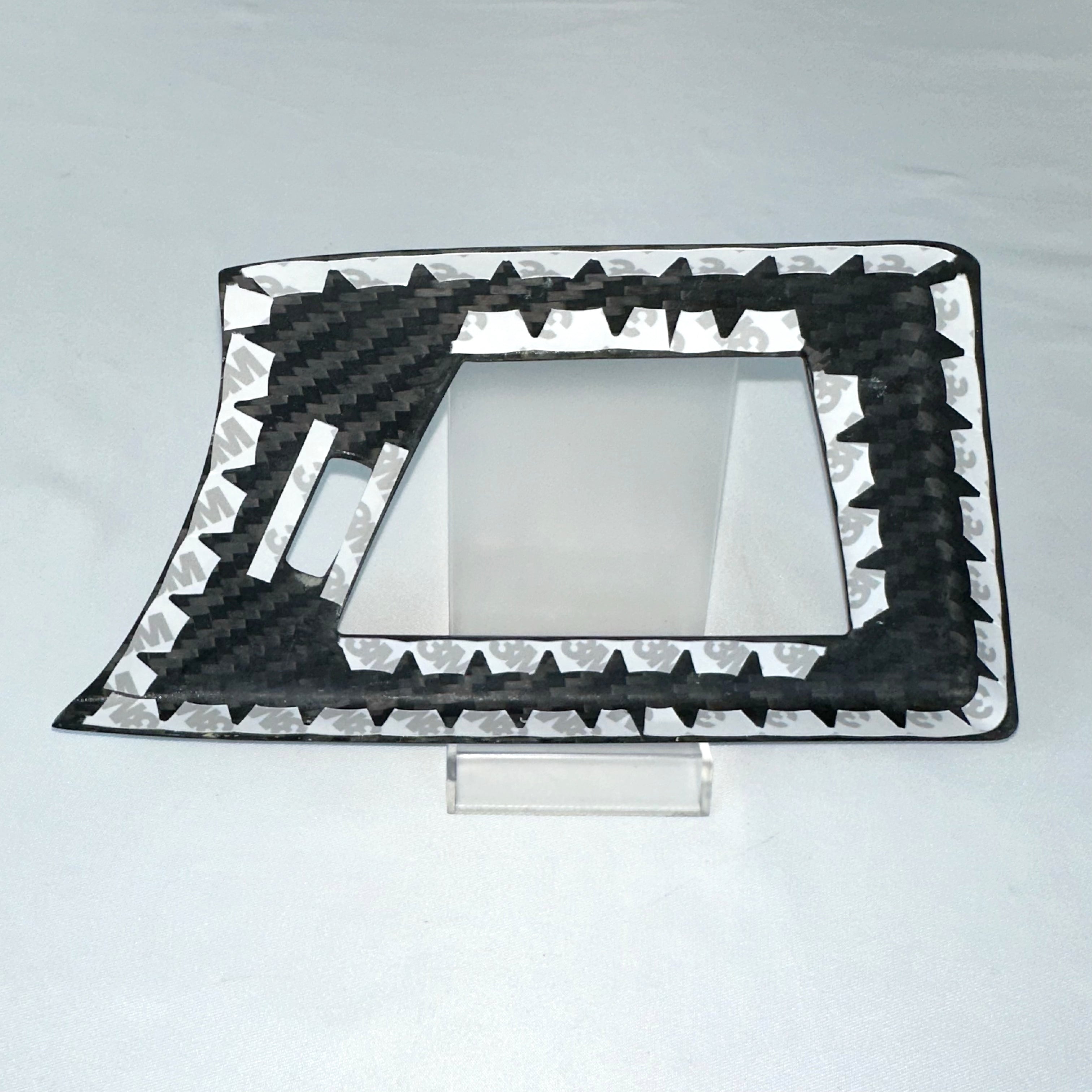 Dry Carbon Lüfterauslass Blenden für BMW F30 F31 F32 F33 F36 F80 F82 F83