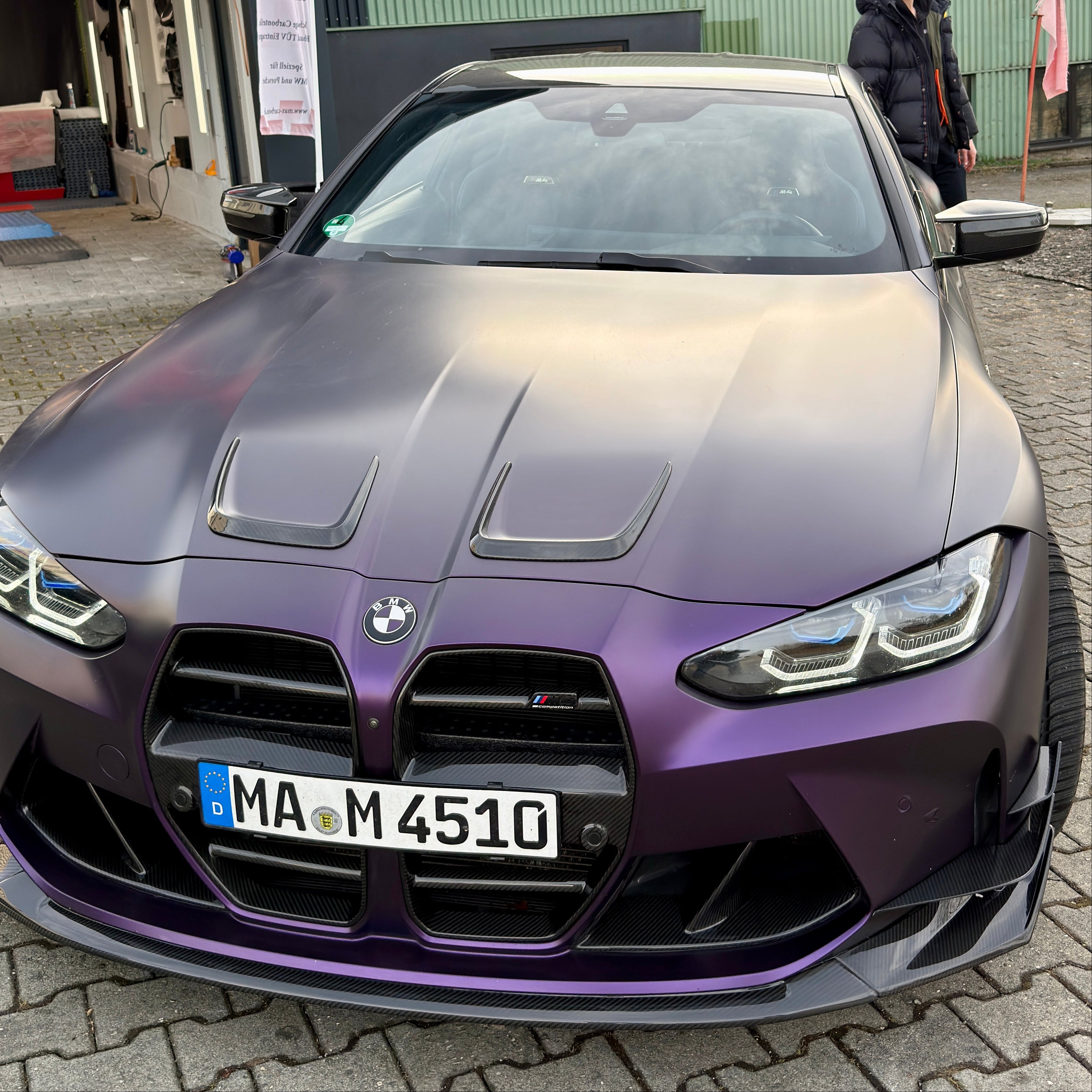 Dry-Carbon groß Front Canards Frontflaps VS passend für BMW M3 G80 / G81 / M4 G82 / G83 – Aggressive Aero-Flügel