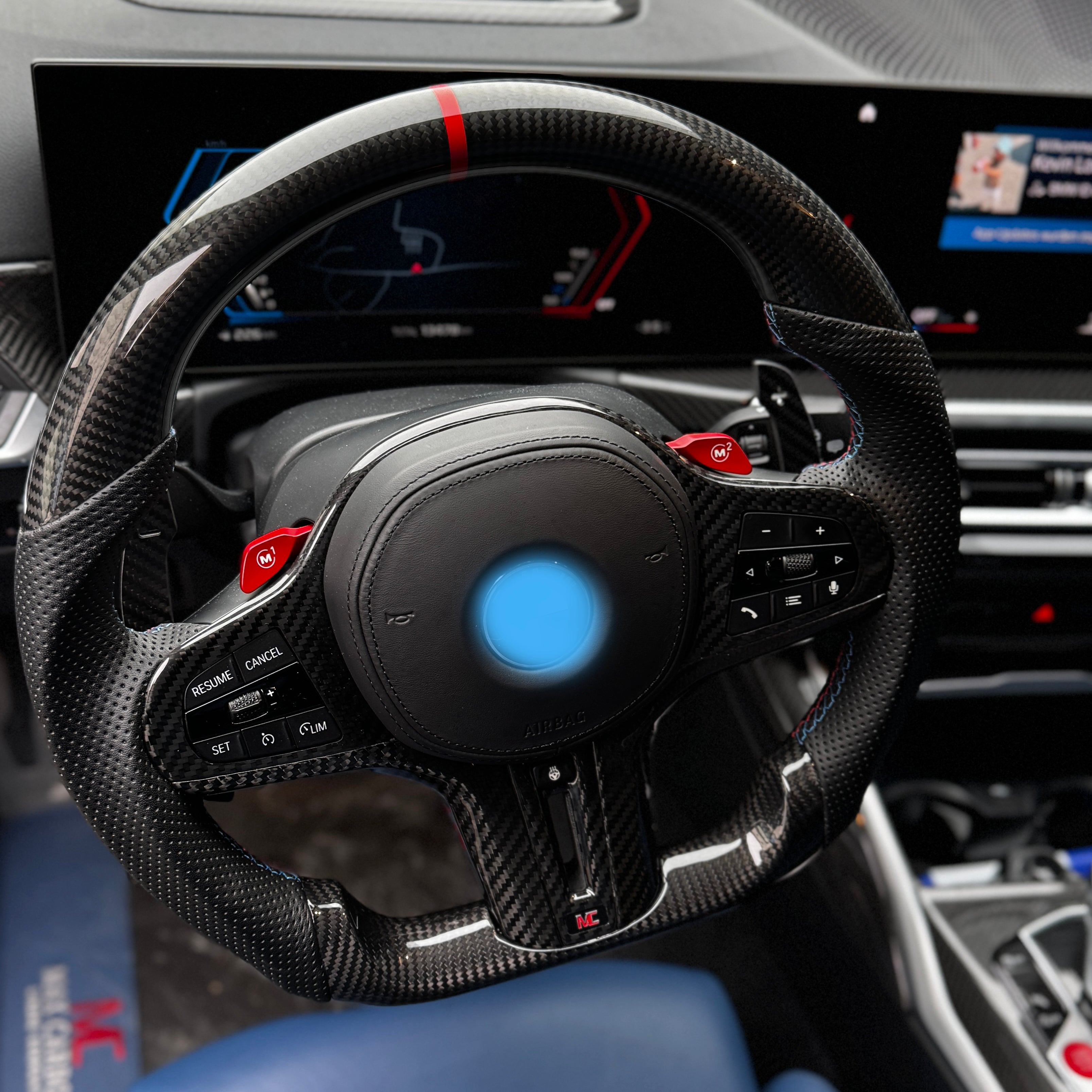 Dry Carbon Upgrade Lenkrad "MC Design" für BMW M2 G87 M3 (G80 G81) M4 (G82 G83)