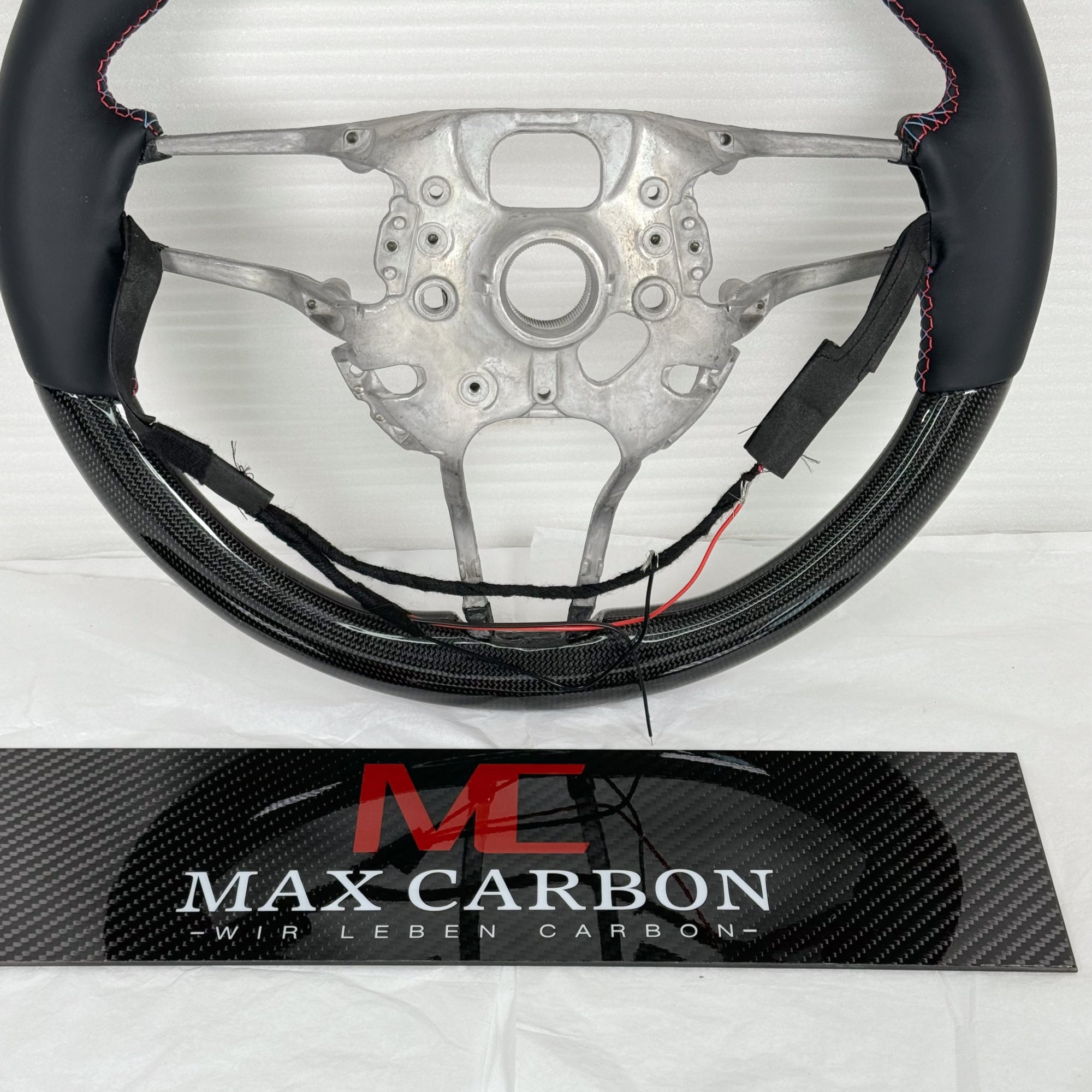 Dry-Carbon Lenkrad passend für Porsche 911 Cayenne Macan Cayman Boxster Panamera – Cockpit-Veredelung