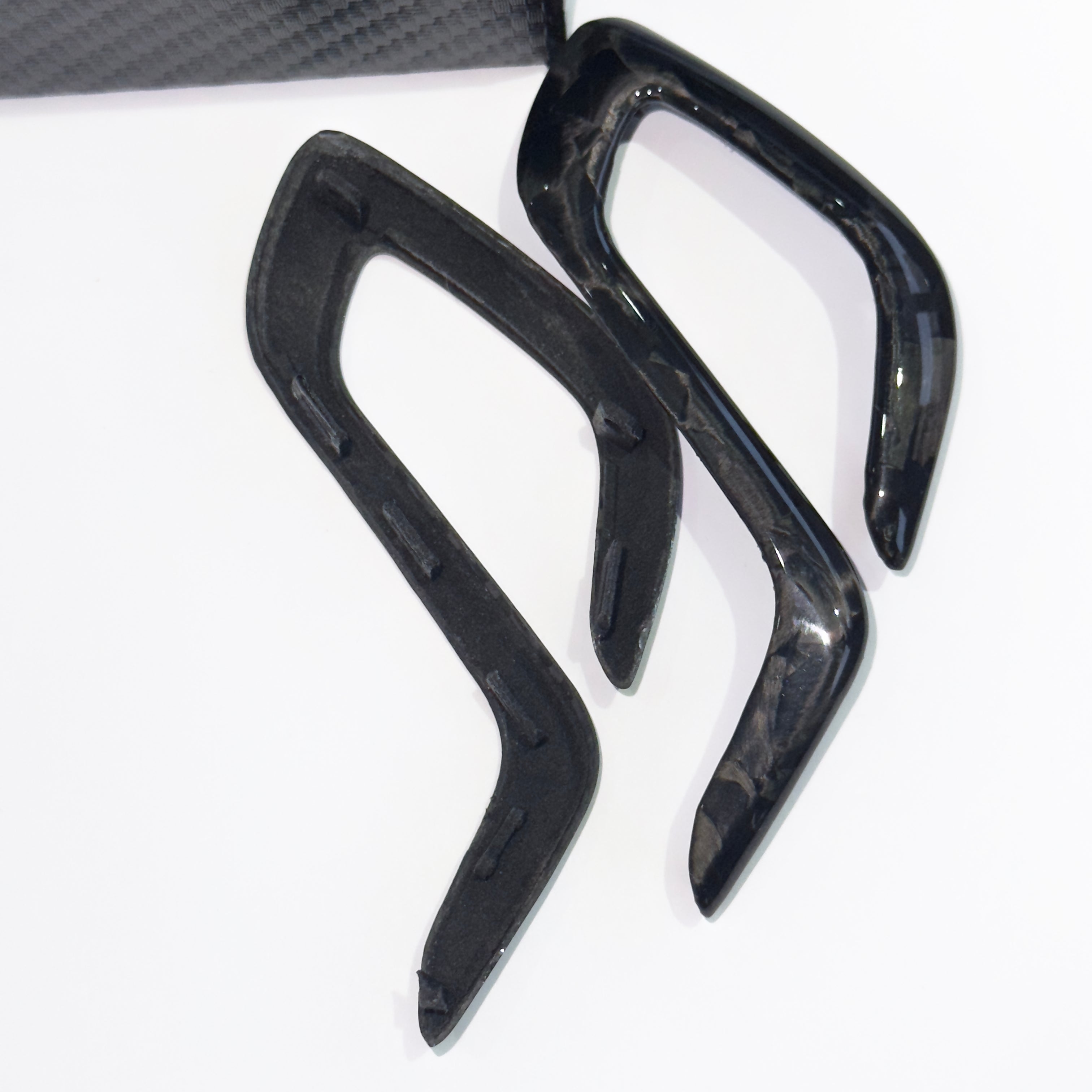 Dry Carbon Schaltknauf Blenden passend für BMW M5 F90 / X3M F97 / X4M F98 / X5M F95 / X6M F96