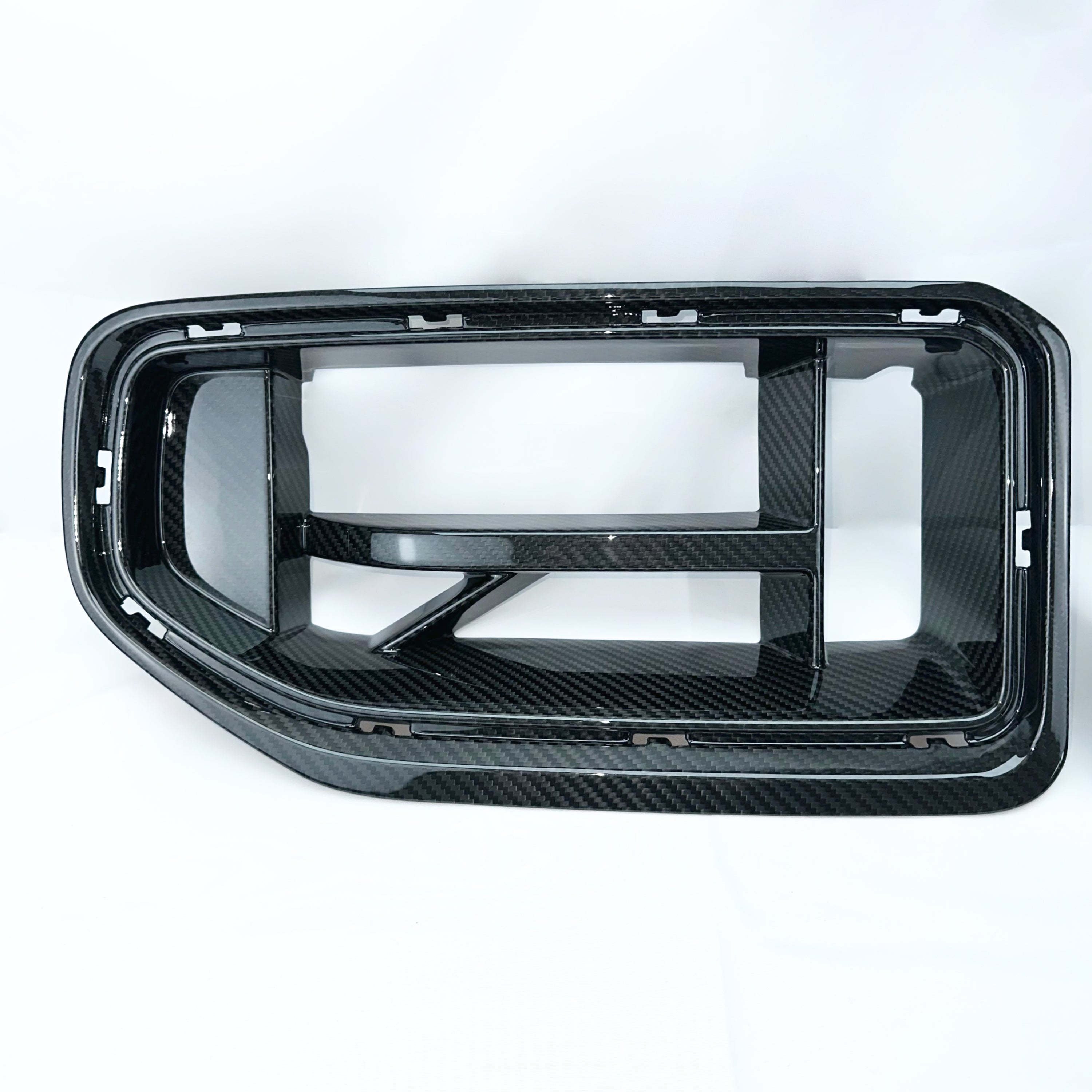 Dry Carbon Nieren Einsatz CS Style für BMW M2 G87