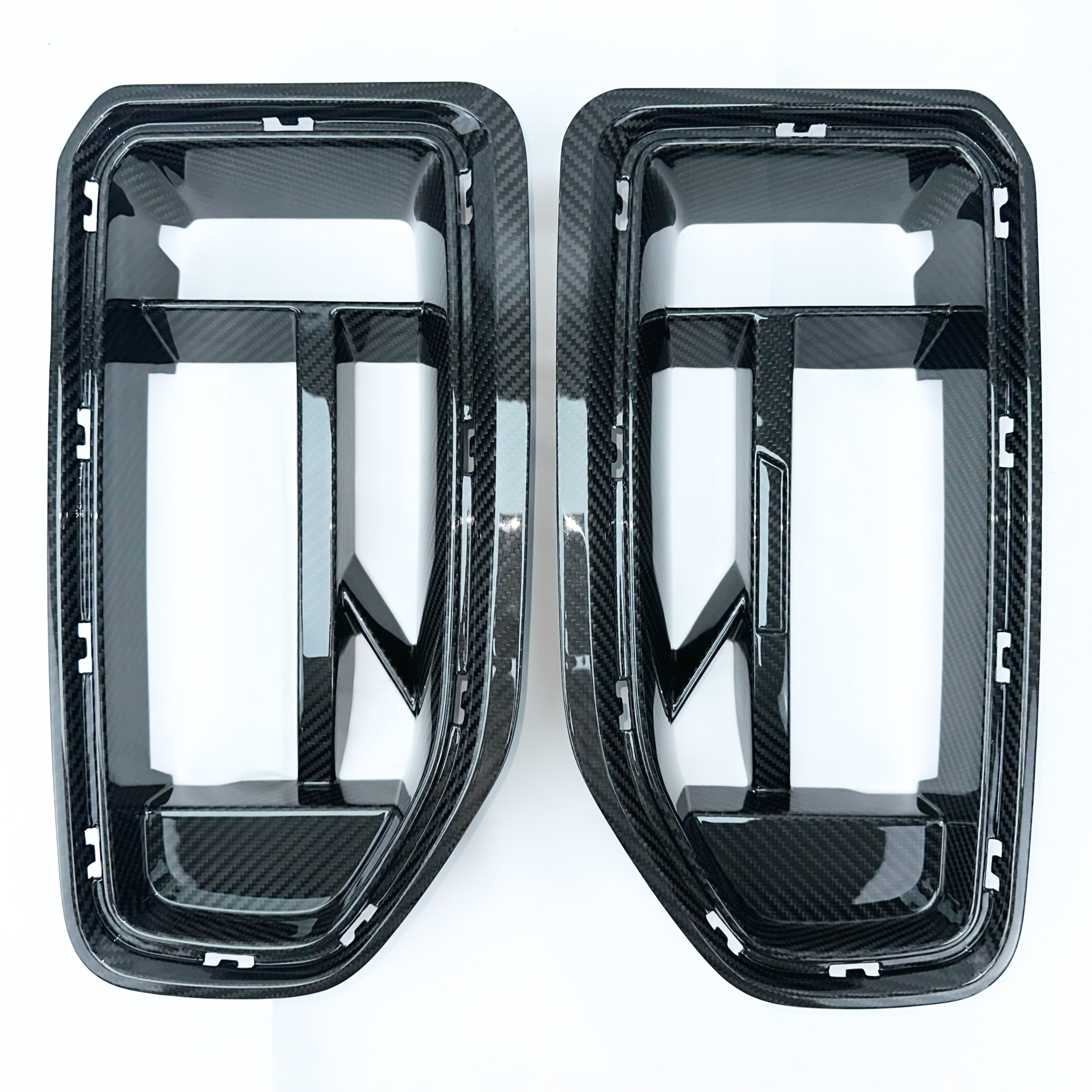 Dry Carbon Nieren Einsatz CS Style für BMW M2 G87