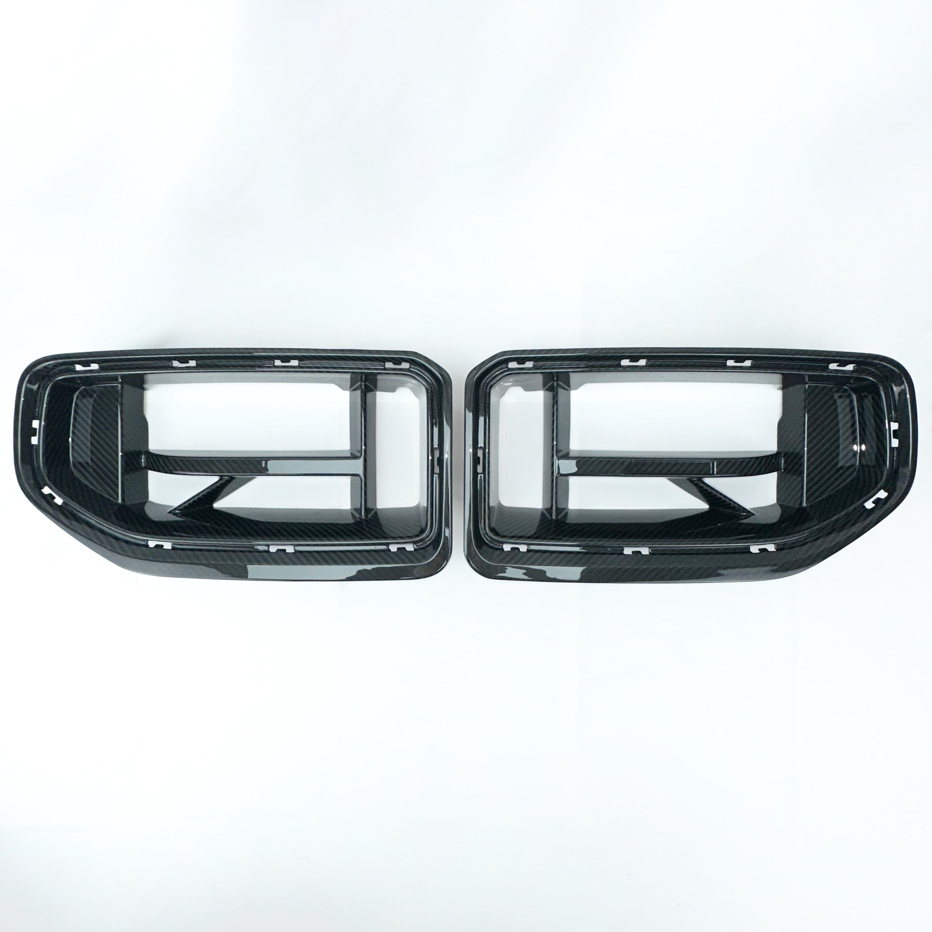 Dry Carbon Nieren Einsatz CS Style für BMW M2 G87