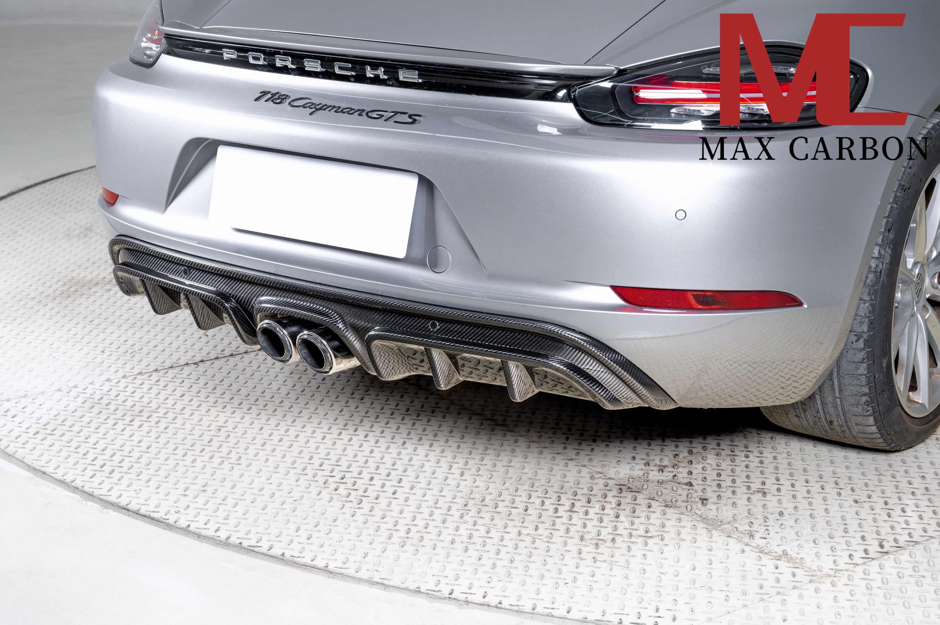 Dry-Carbon Heckdiffusor GTS-Style passend für Porsche Cayman & Boxster 982 – cleane Heck-Optik