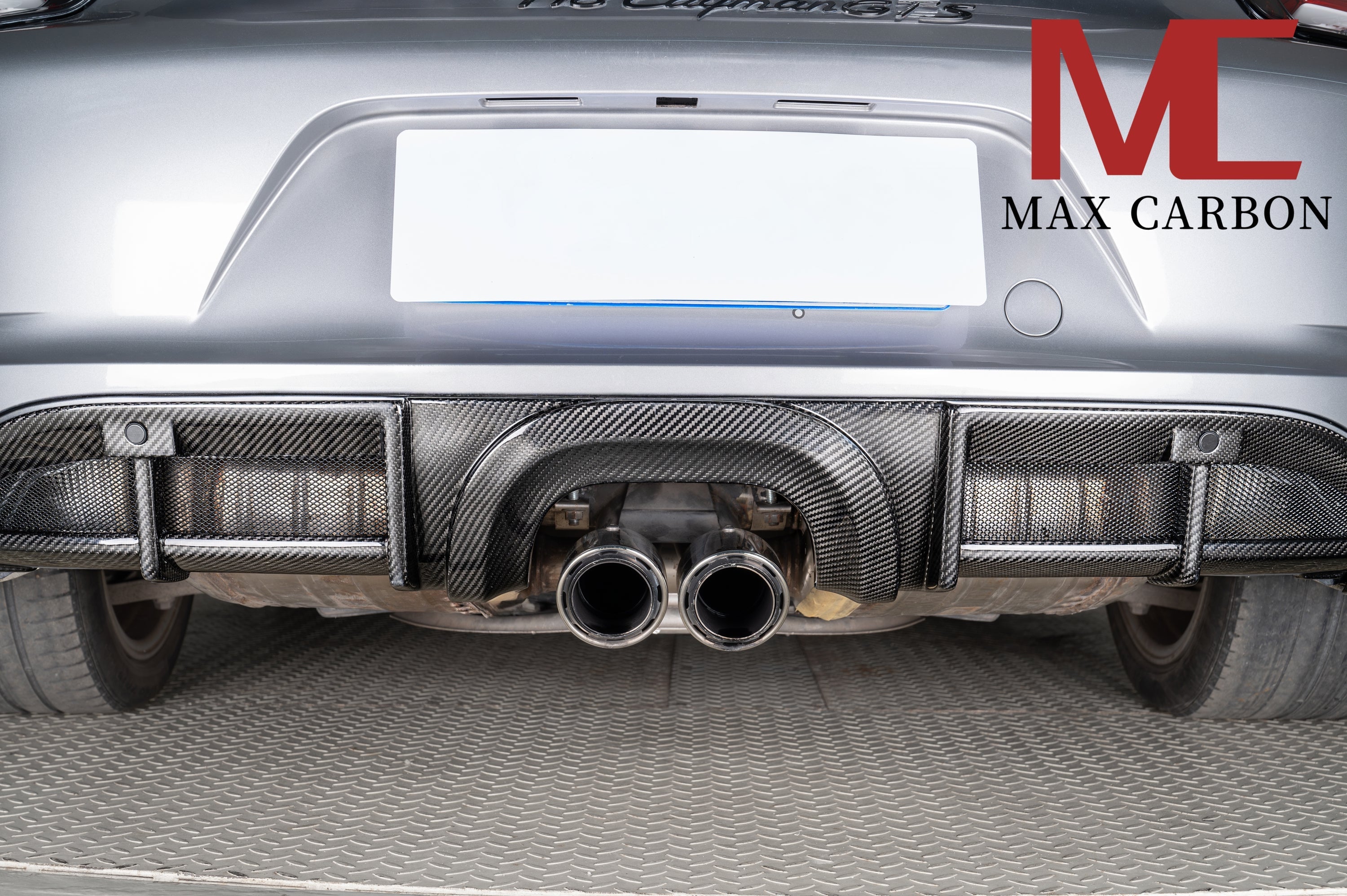 Dry-Carbon Heckdiffusor GTS-Style passend für Porsche Cayman & Boxster 982 – Rennstrecken-Optik