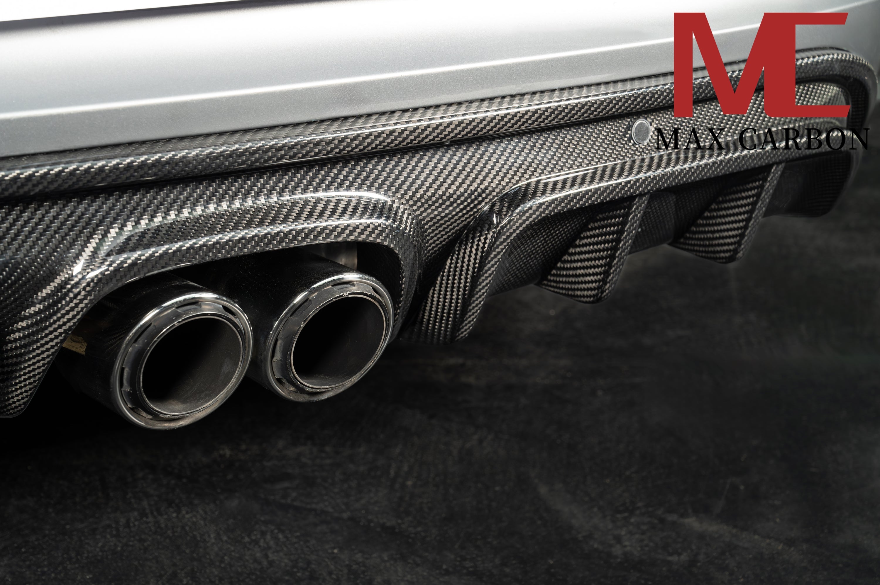 Dry-Carbon Heckdiffusor GTS-Style passend für Porsche Cayman & Boxster 982 – cleane Heck-Optik