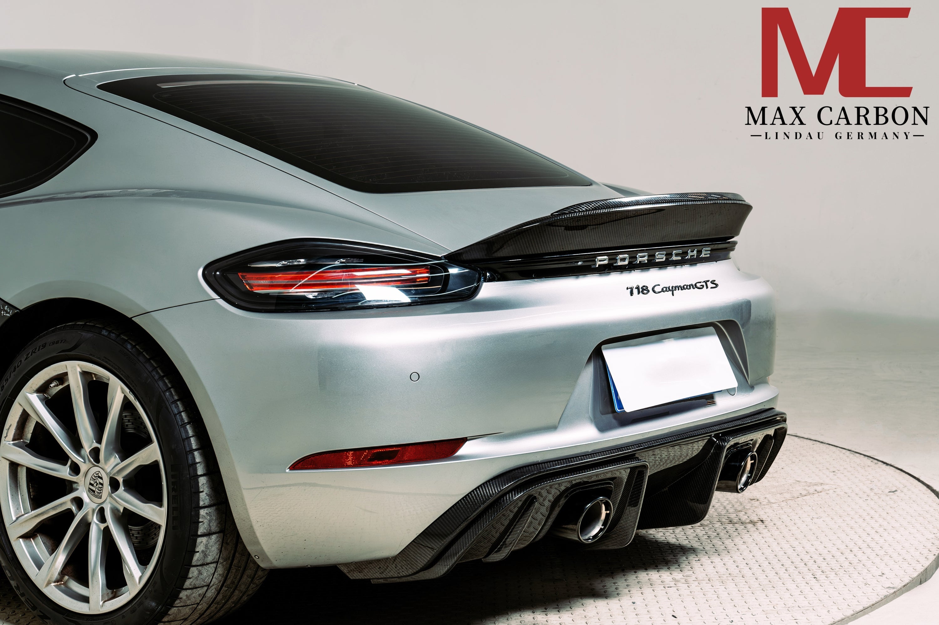 Dry-Carbon Heckspoiler „Ducktail“ passend für Porsche 718 Cayman & Boxster 982 – markanter Heckabriss
