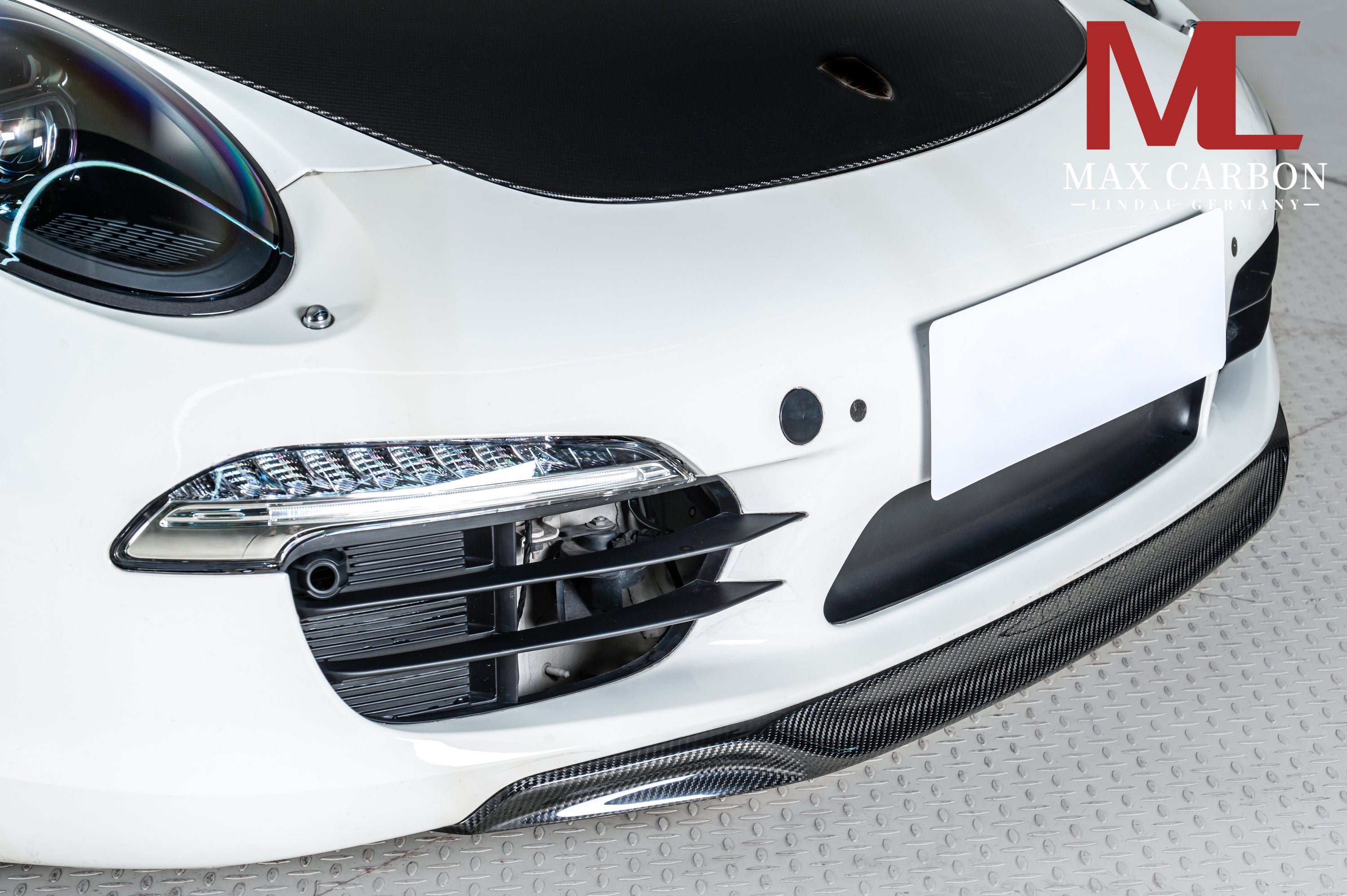 Carbon Frontlippe passend für Porsche 911 991.1 Carrera / S / 4 / 4S – schärfere Frontkante