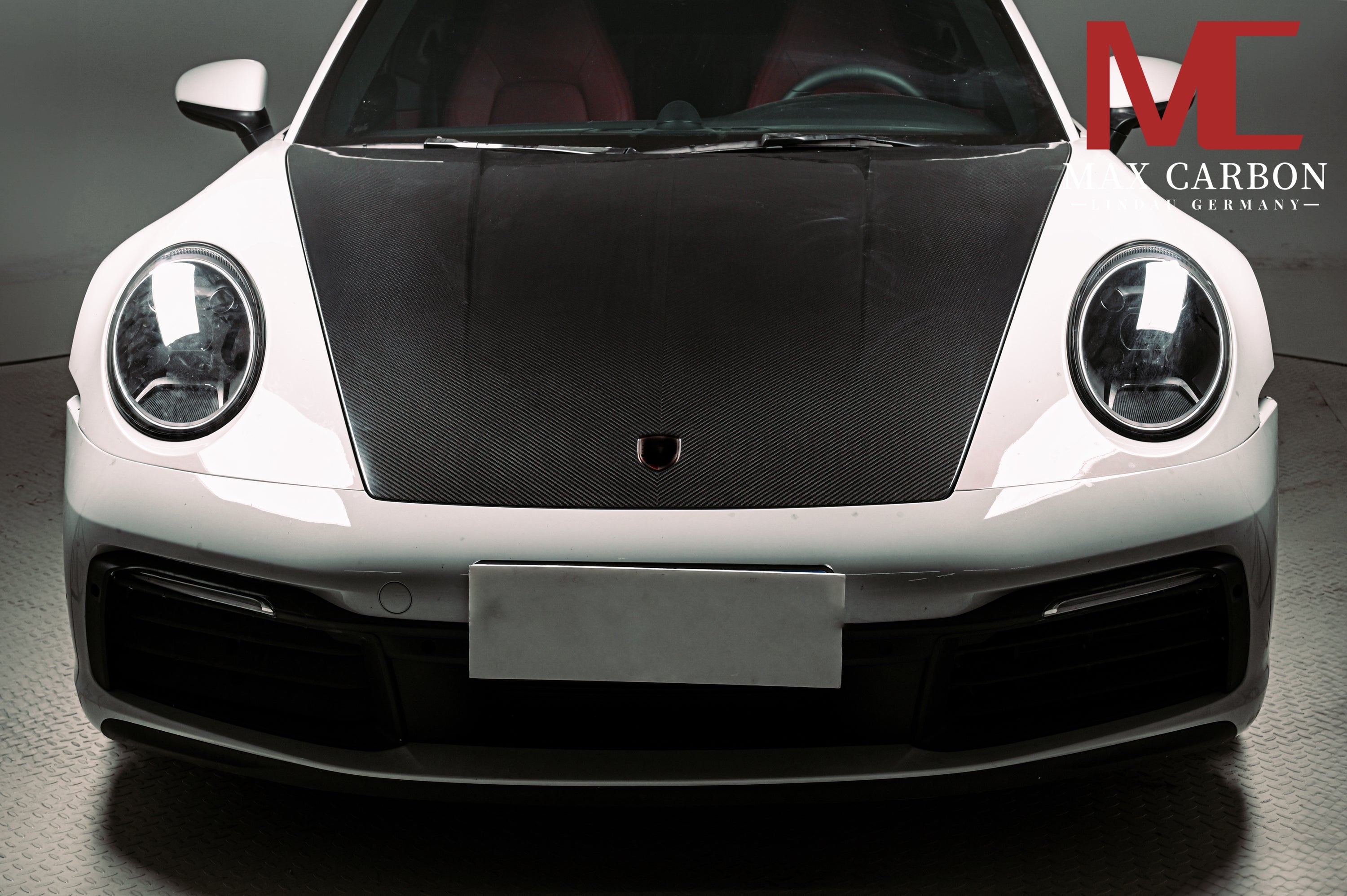 Carbon Motorhaube „OE Style“ passend für Porsche 911 992.1 – Serienlook in Carbon & Kevlar
