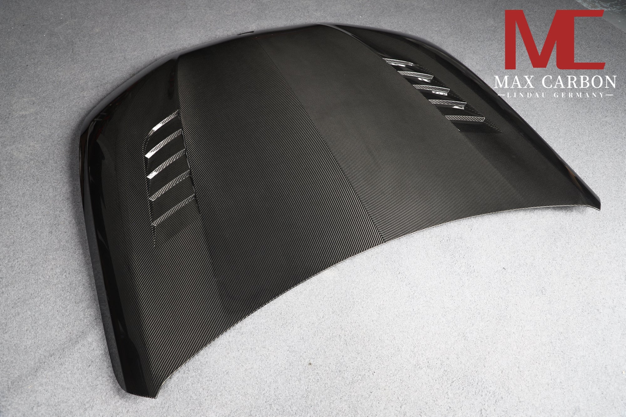 Dry-Carbon Sport-Motorhaube passend für BMW 8er G14/G15/G16 inkl. M8 – Carbon-Kevlar-Leichtbau