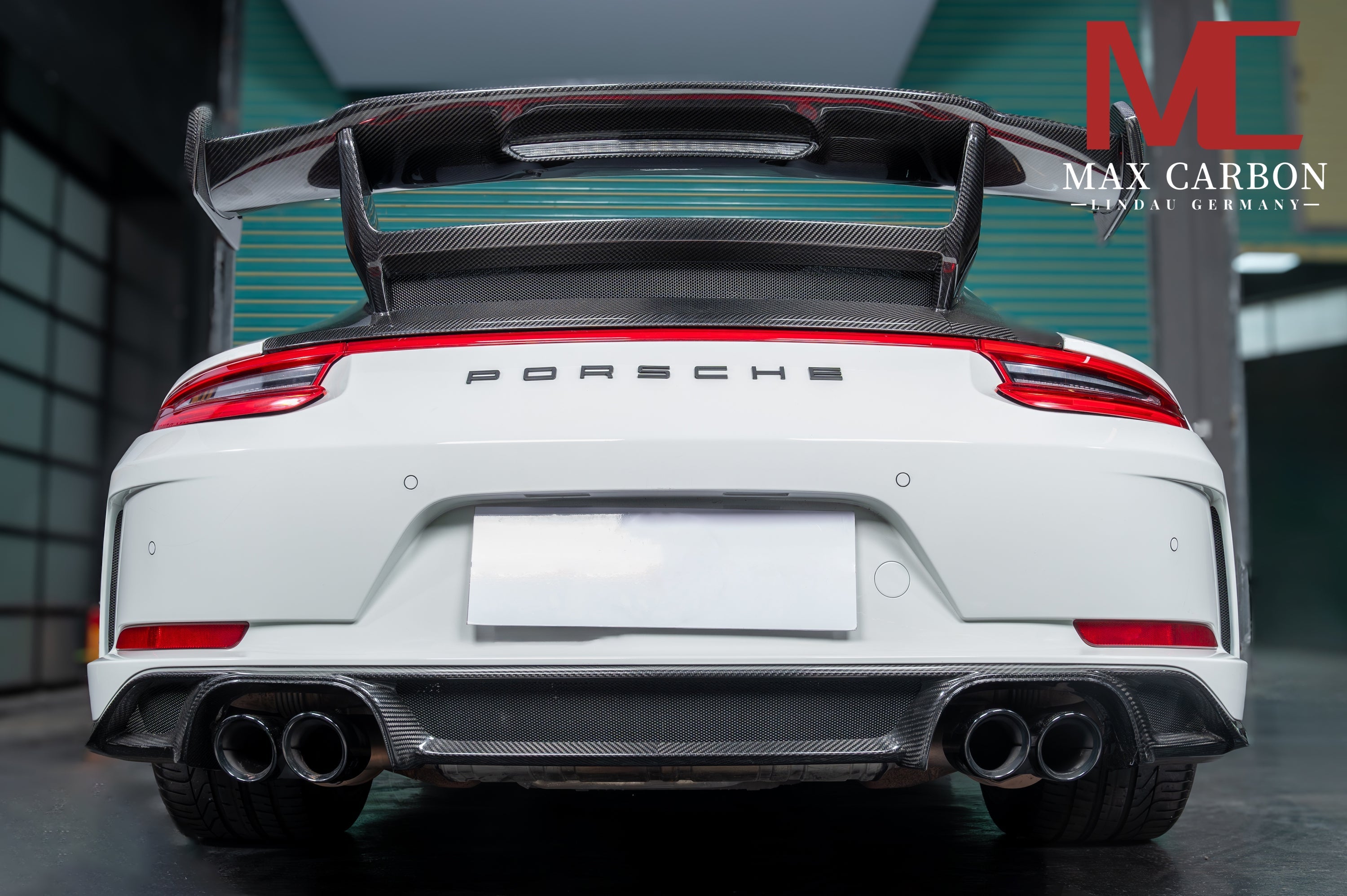 Dry-Carbon Heckflügel passend für Porsche 911 991.1 & 991.2 – mehr Heckpräsenz
