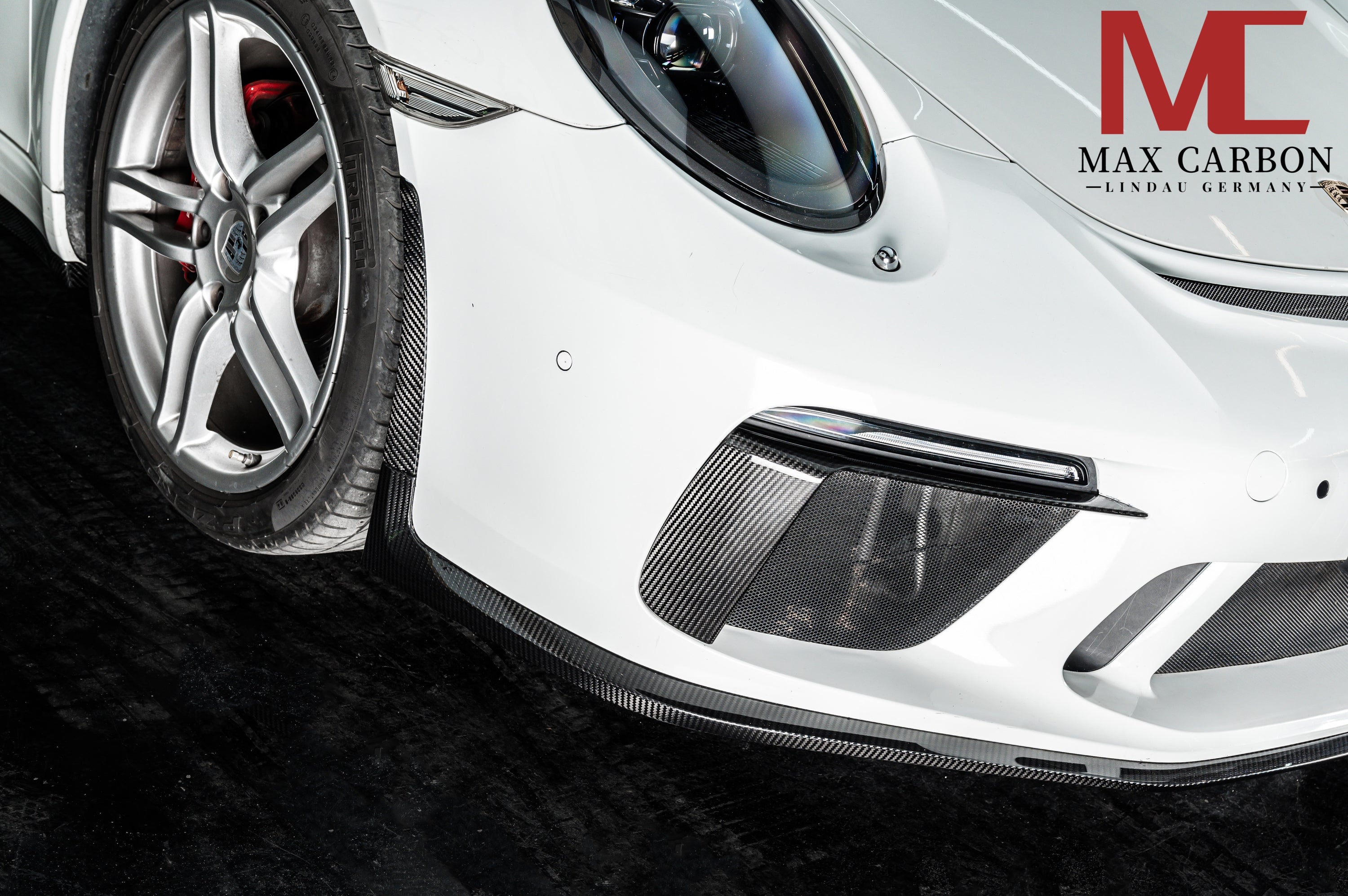 Dry-Carbon LED-Blenden „L-Form“ passend für Porsche 911 991.2 GT3 – schärfere Frontsignatur