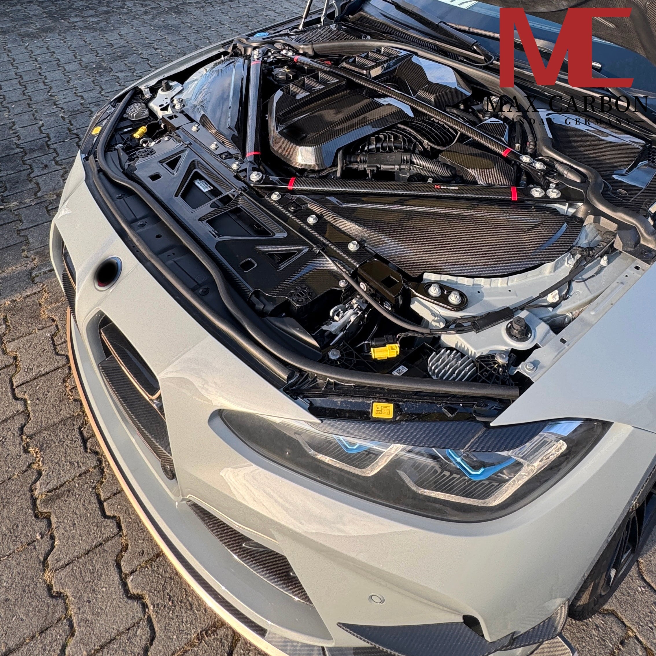 Dry-Carbon Motorraum Abdeckung passend für BMW M2 G87 / M3 G80 / G81 / M4 G82 / G83 – Engine-Styling