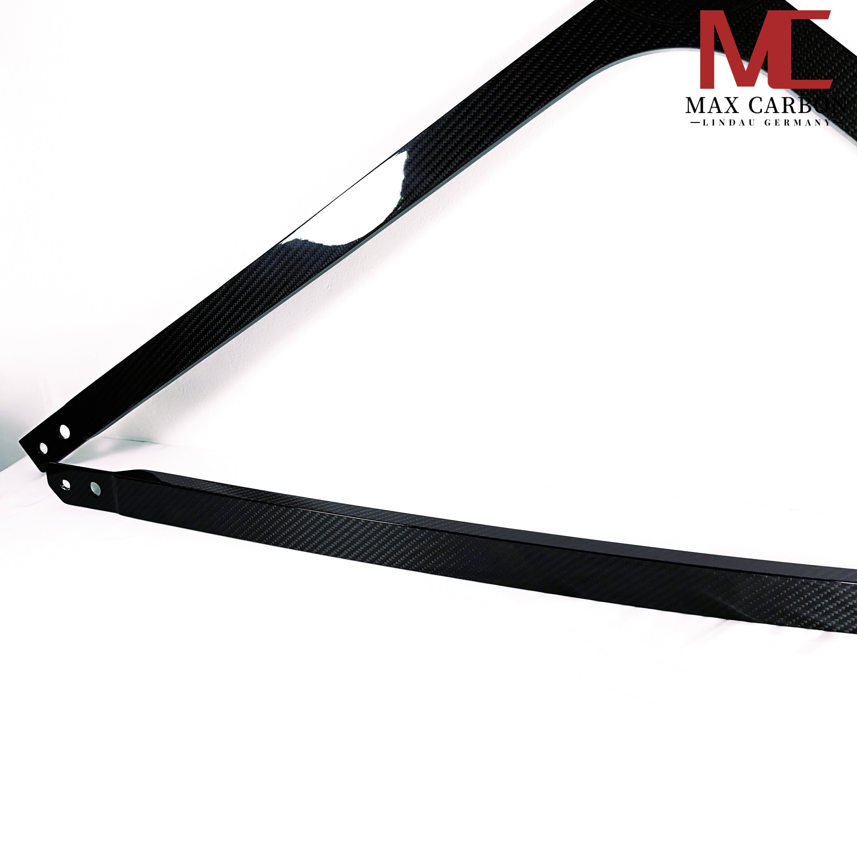 Dry-Carbon Domstrebenset V1 passend für BMW M2 G87 / M3 G80 / G81 / M4 G82 / G83 – Strukturelle Versteifung