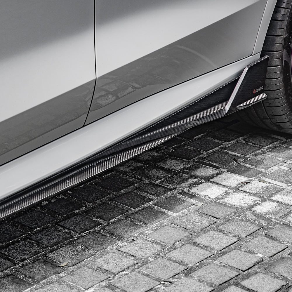 Dry Carbon Seitenschweller " SQ Style" für BMW X5L G05 LCI