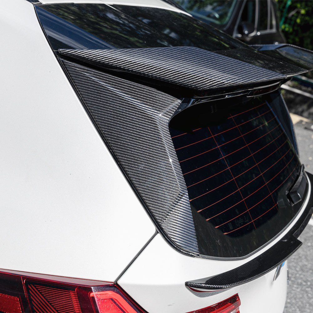 Carbon Heckscheiben-Finnen für BMW X3 G45 – Heck-Details mit Struktur