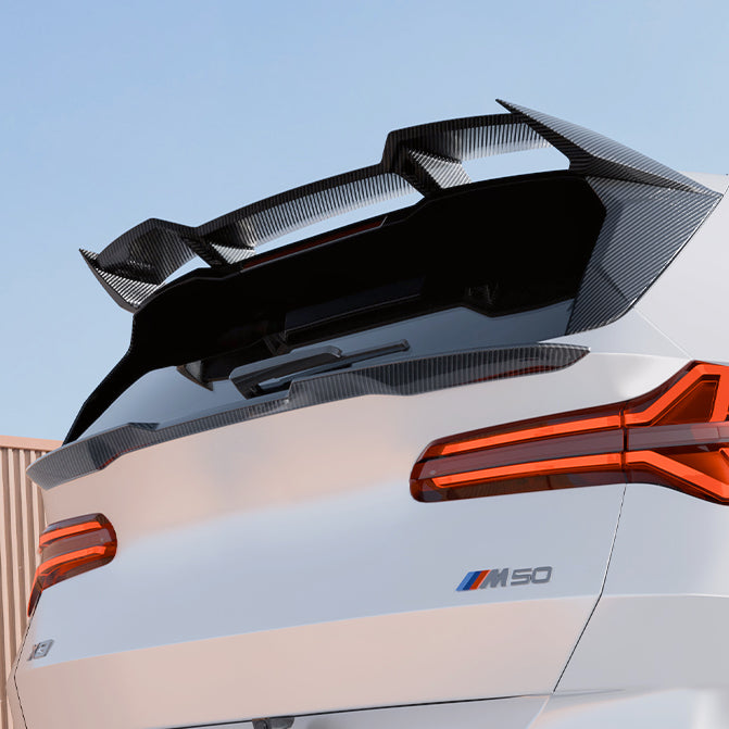 Dry-Carbon Heckspoiler-Lippe für BMW X3 G45 – Heck-Details mit Struktur