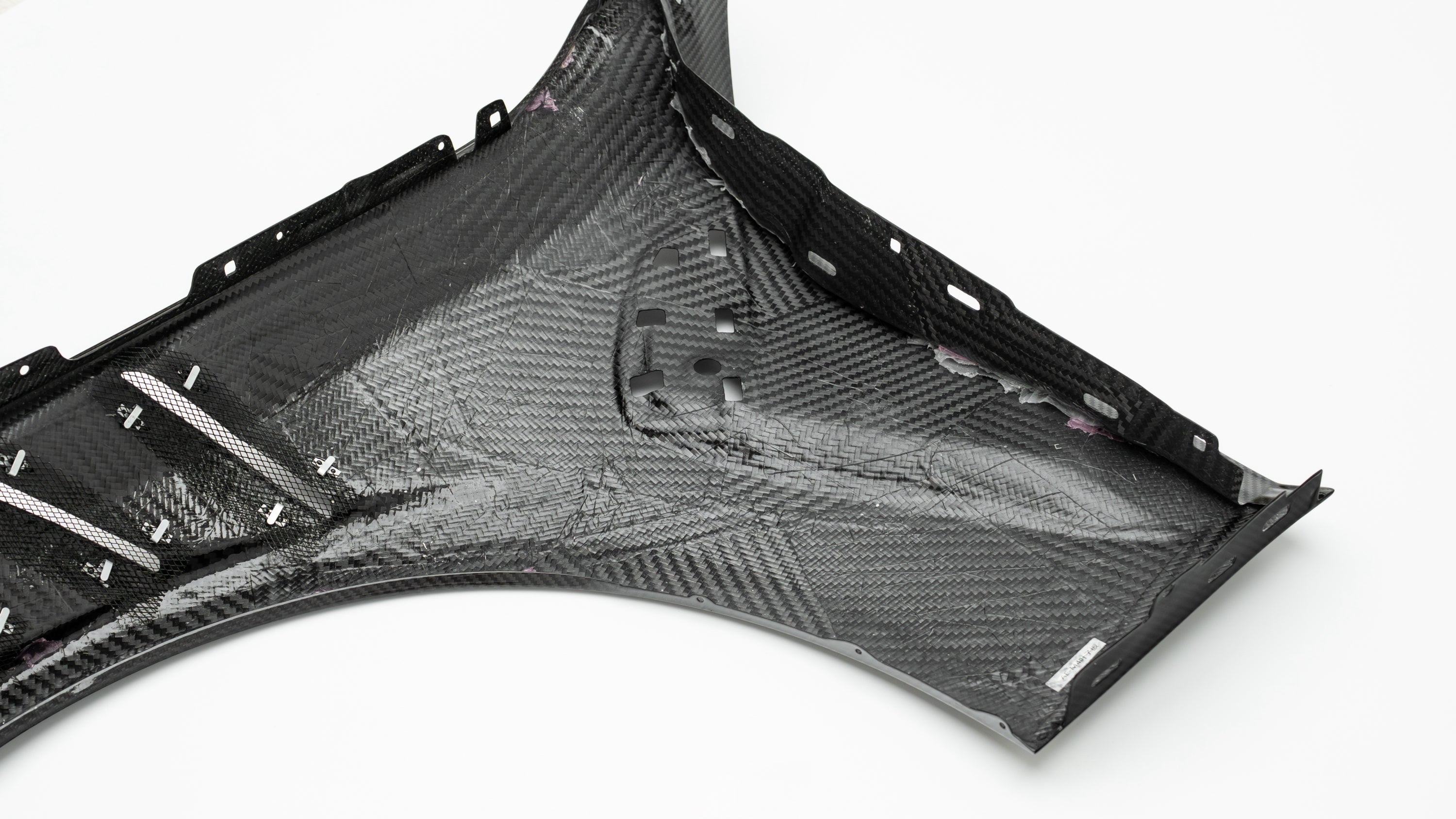 Dry-Carbon Kotflügel V1 passend für BMW M3 G80 / G81 M4 G82 / G83 – mit TÜV-Eintragung