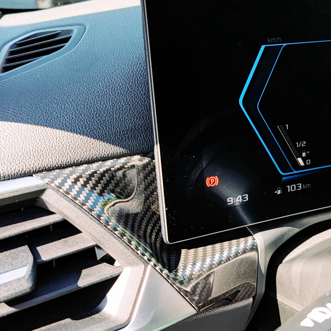 Carbon Armaturenbrett-Cover passend für BMW M2 G87/M3 G80/G81 u.a., Echtcarbon - Getsdowned