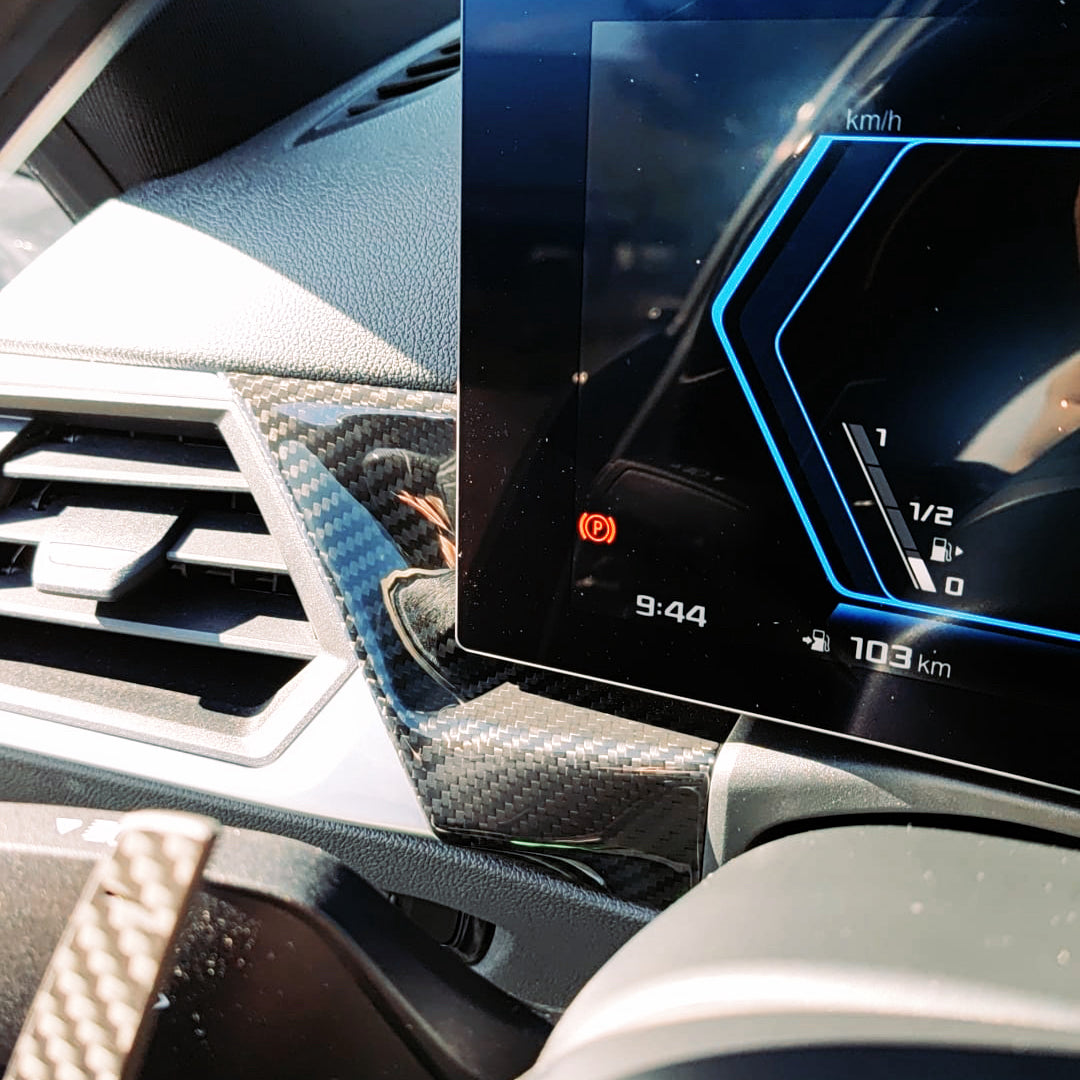 Dry Carbon Armaturenbrett Cover für BMW M2 G87 / M3 G80 G81 / M4 G82 G83