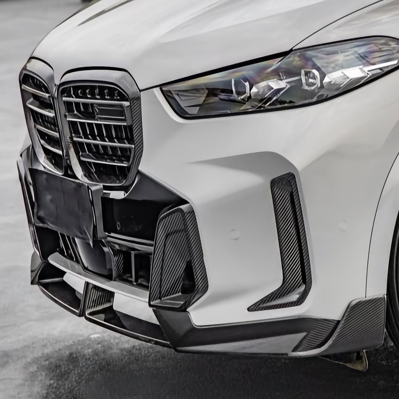 Dry-Carbon Frontlippe passend für BMW X5 G05 LCI – schärfere Front in echtem Carbon