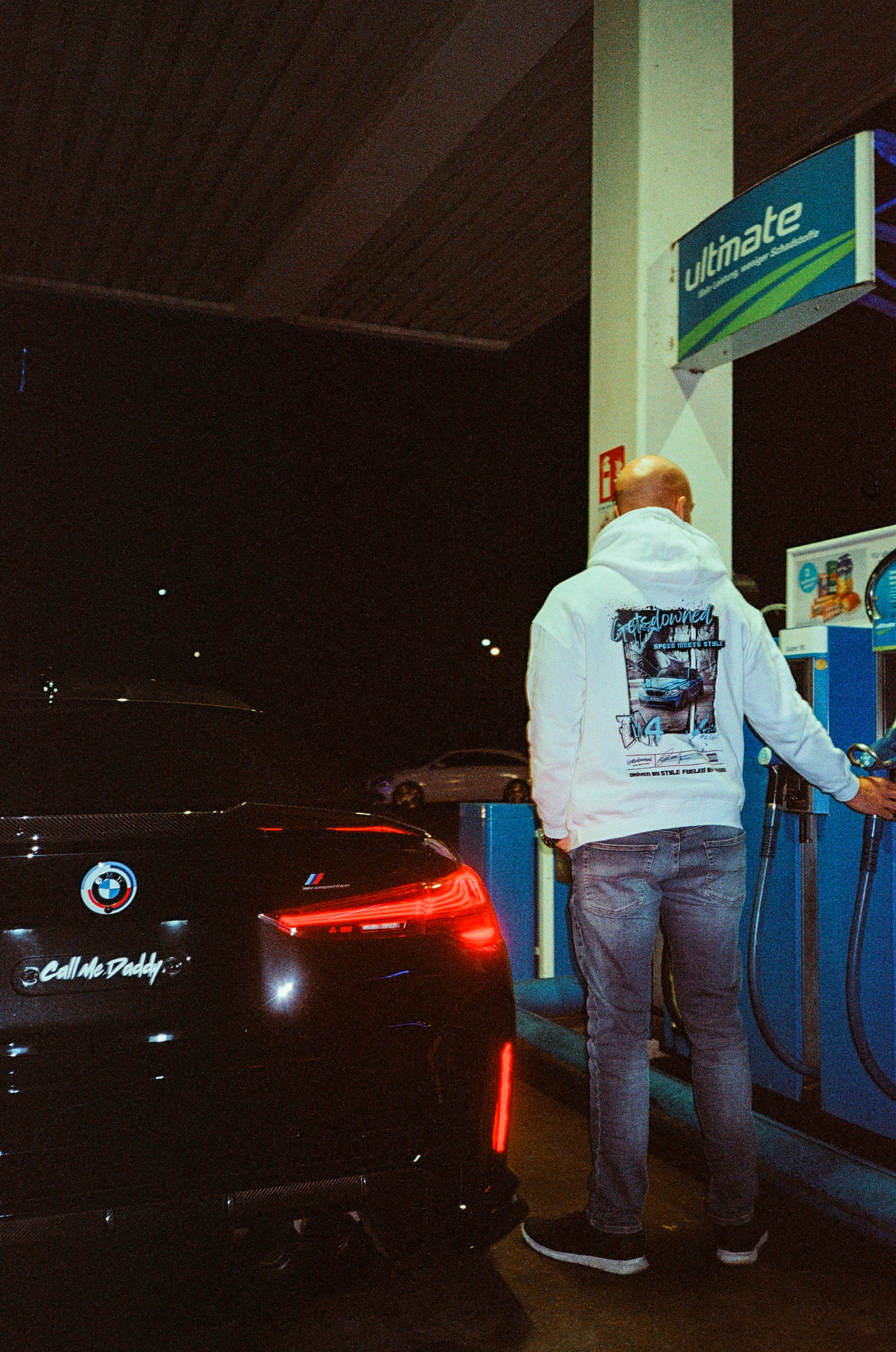 Getsdowned Hoodie „Downy M4“ – Oversize Fit, Stick & Art-Print - Getsdowned